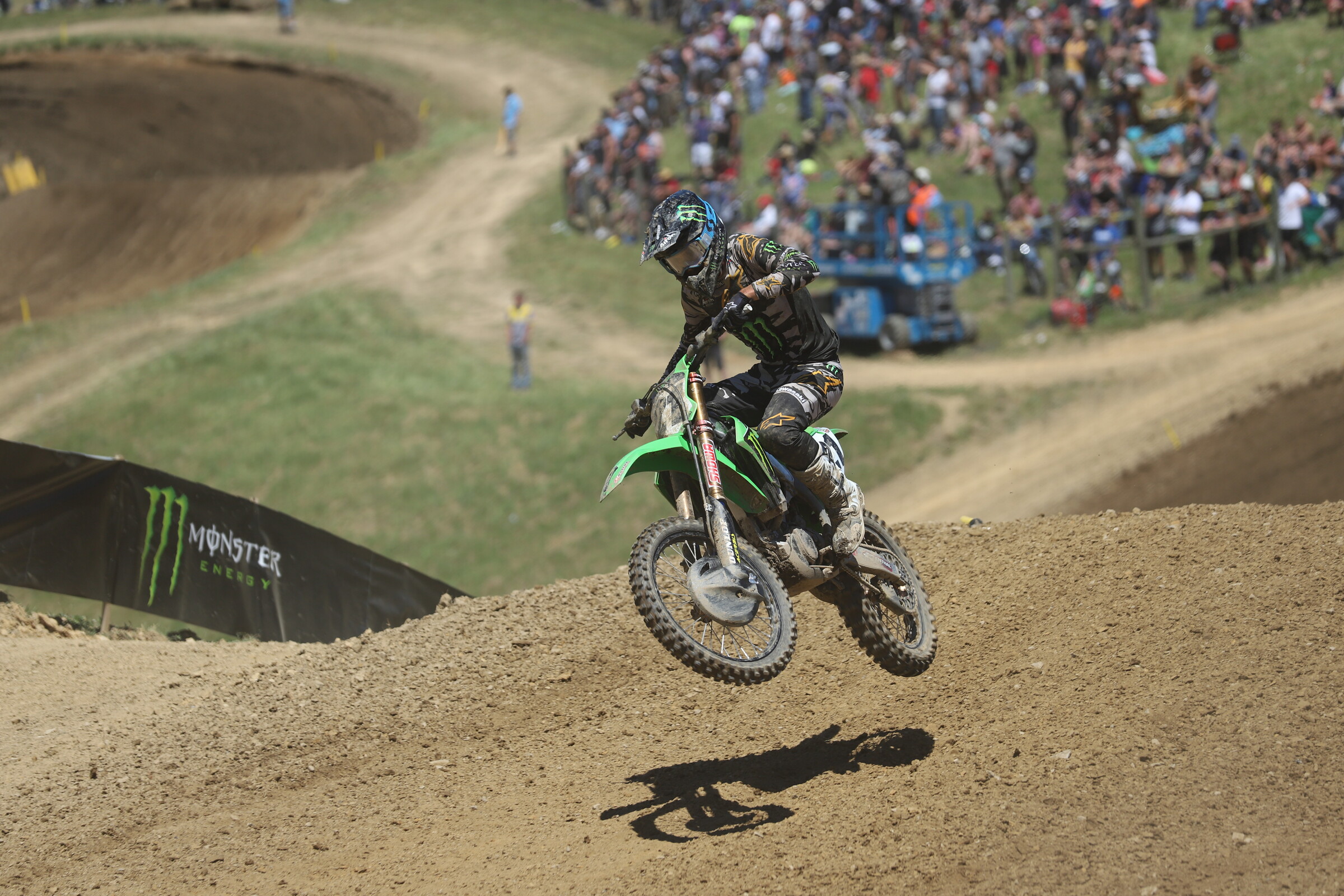 Jason Anderson handed Tomac second place when he fell but he remounted and finished third after making a run at Tomac.