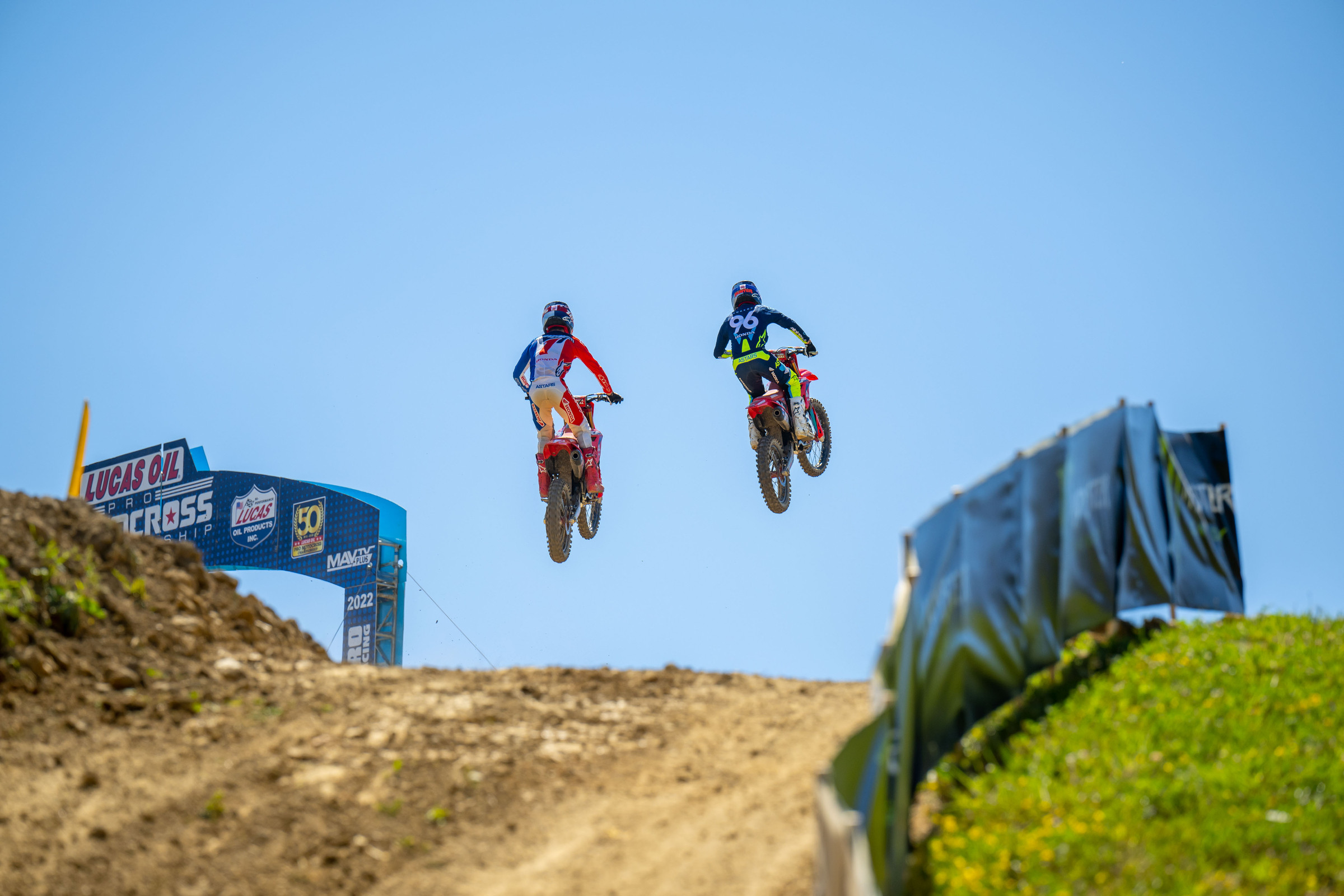 Open Mic: Brothers Finally Battle