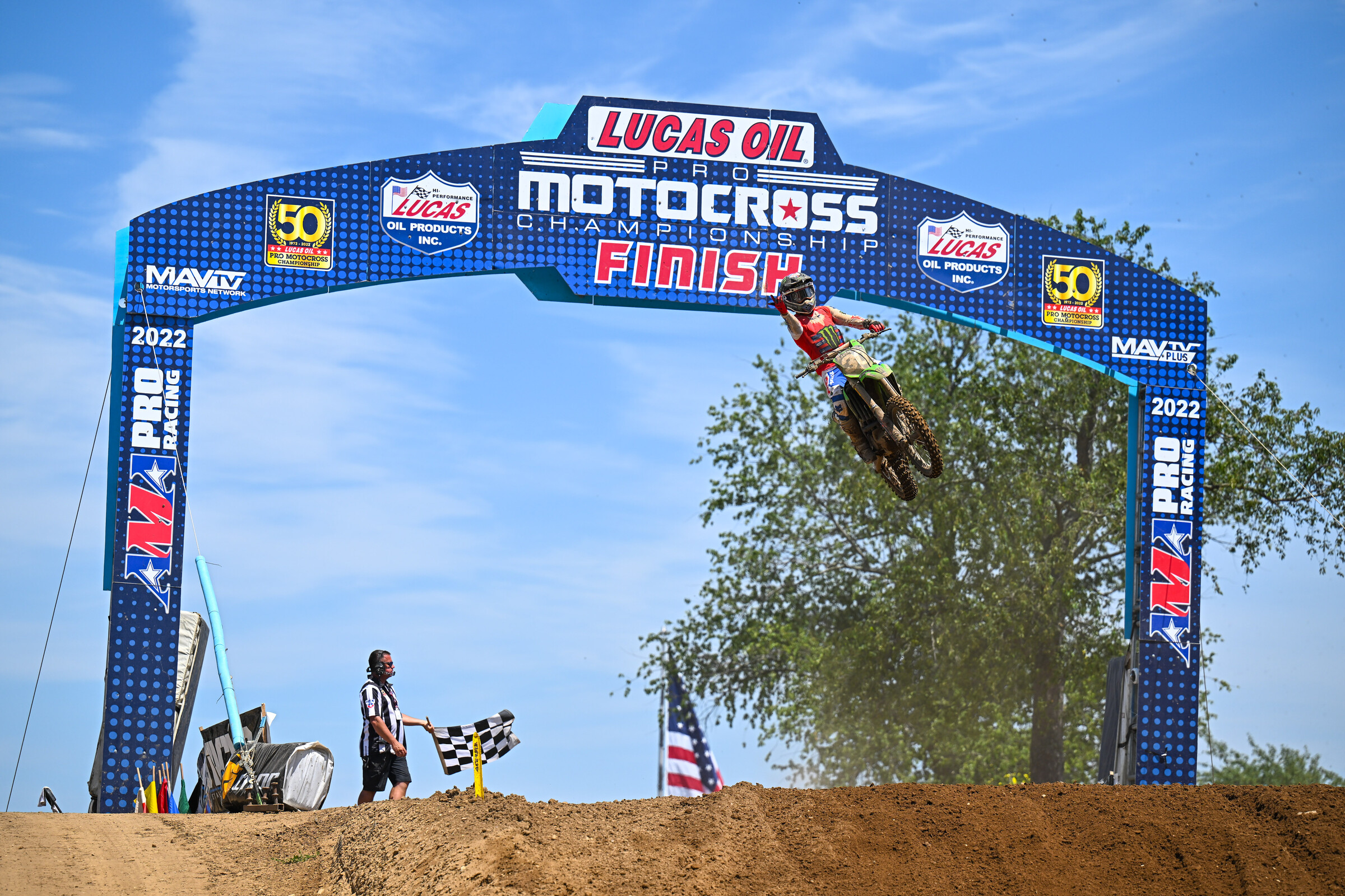 Jo Shimoda took his first career moto victory in 250 Moto 1.