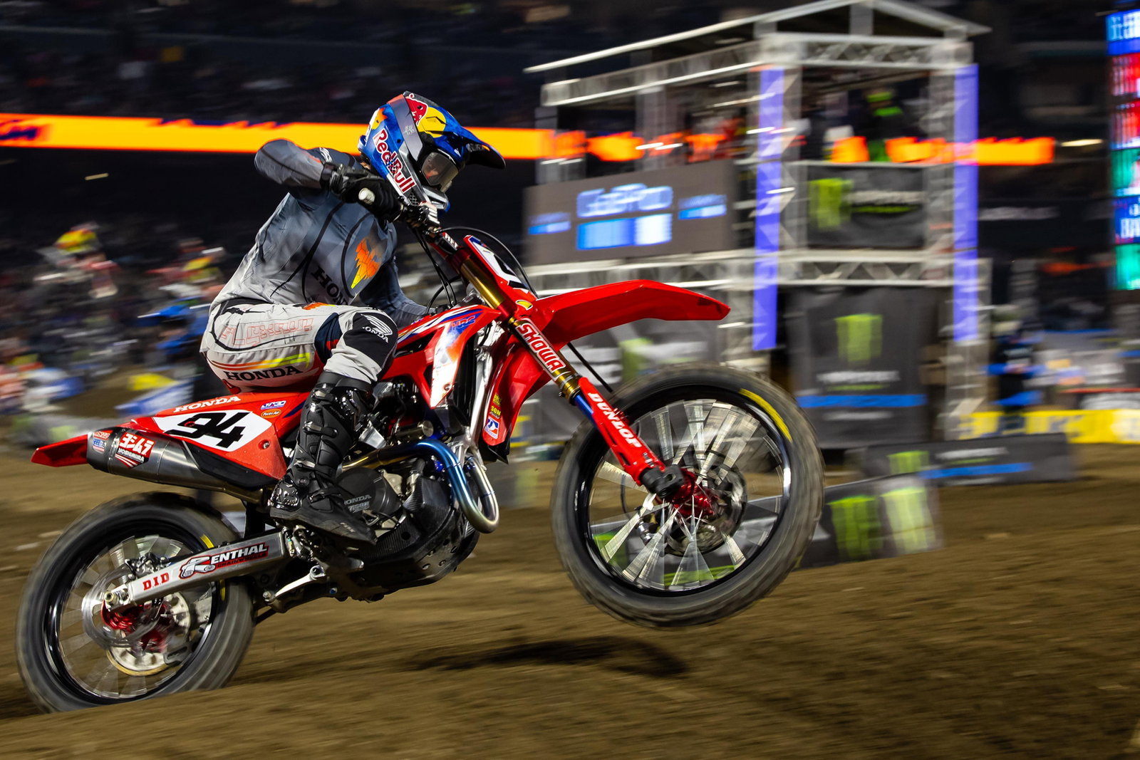 Vista Outdoor Agrees to Acquire Fox Racing - Racer X