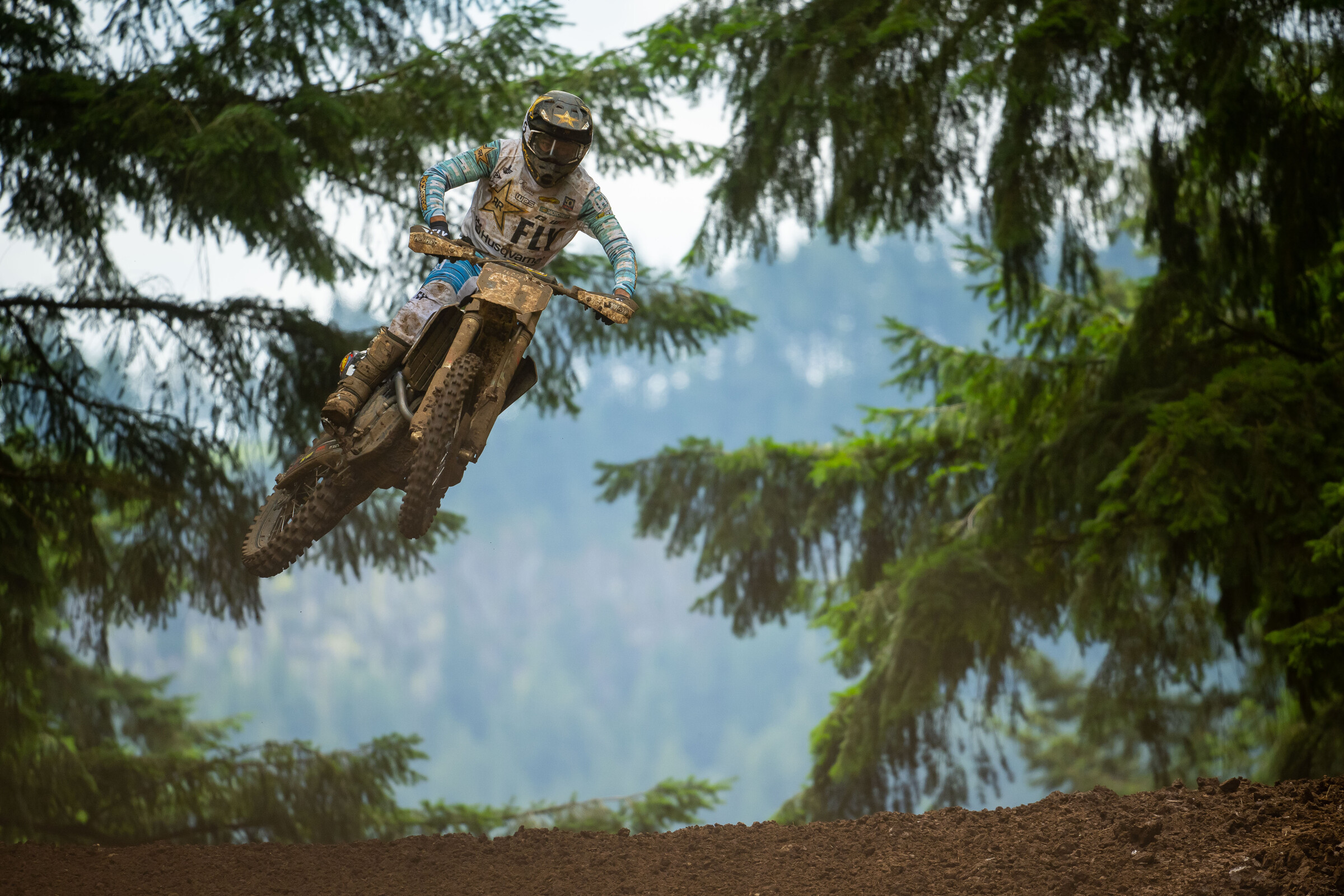 Stats, Vlogs, Rider Quotes, & Raw Trackside Video from 2022 Washougal  National - Racer X