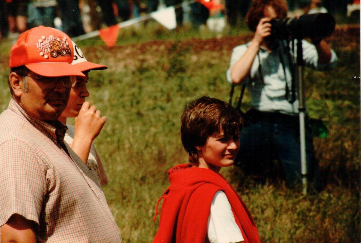 Ward with his daughter, Jill, and son, Greg (behind), at the 1984 U.S. 250cc Grand Prix. Jill and Greg have carried on the Unadilla legacy into a second generation as the operators of the legendary facility and organizers of the Unadilla National.