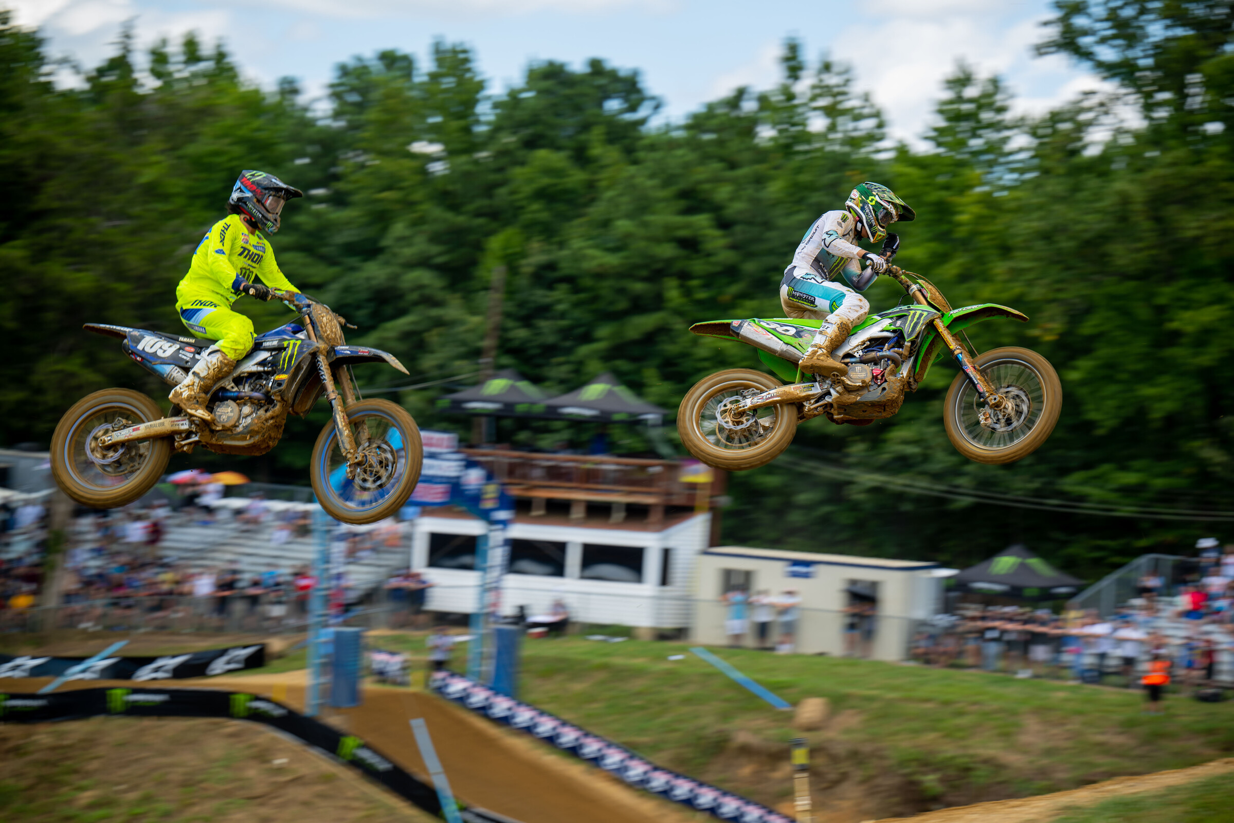 Shimoda battling with Guillem Farres in the first moto.