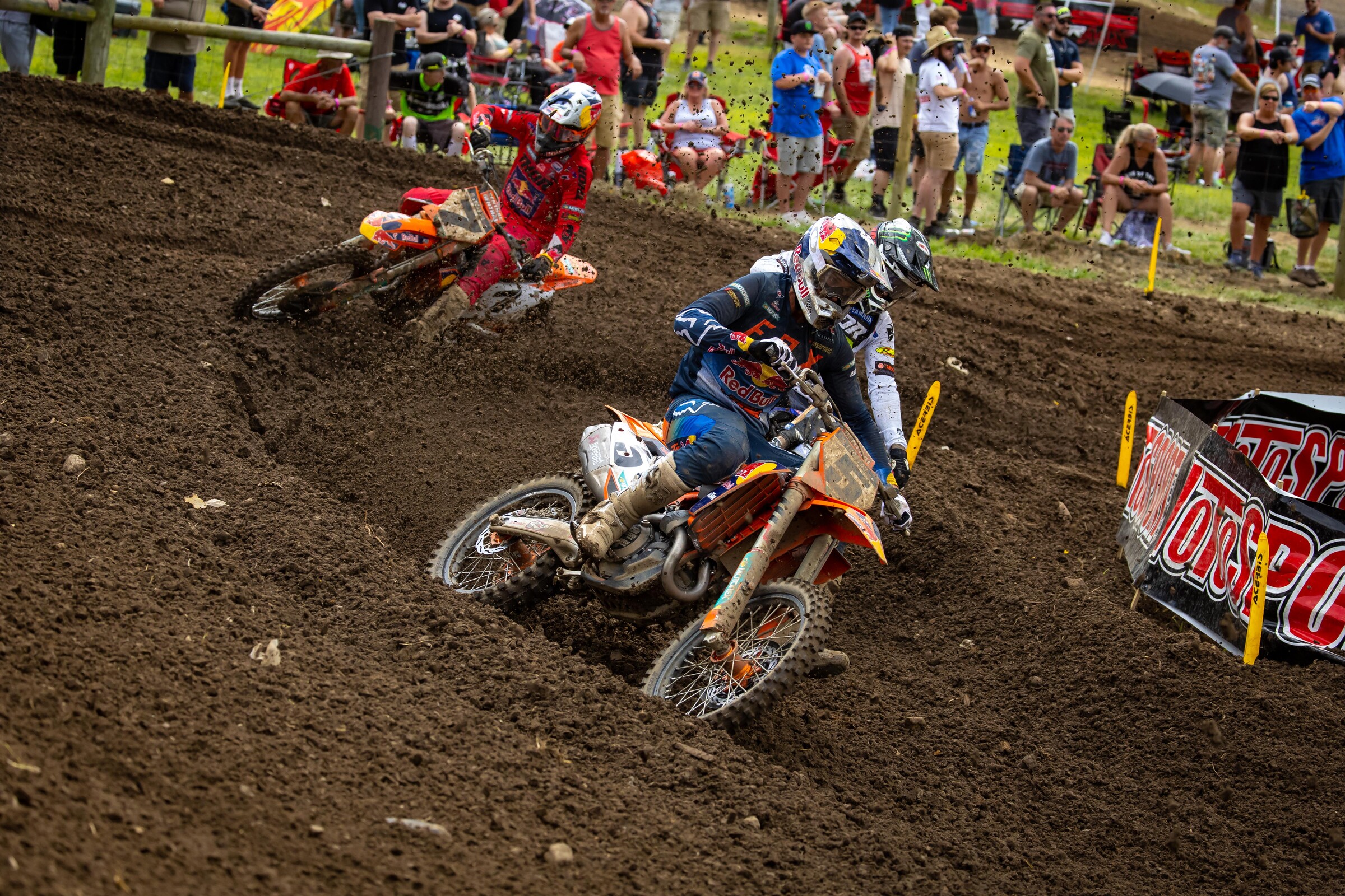 Dungey ahead of Plessinger and Craig.