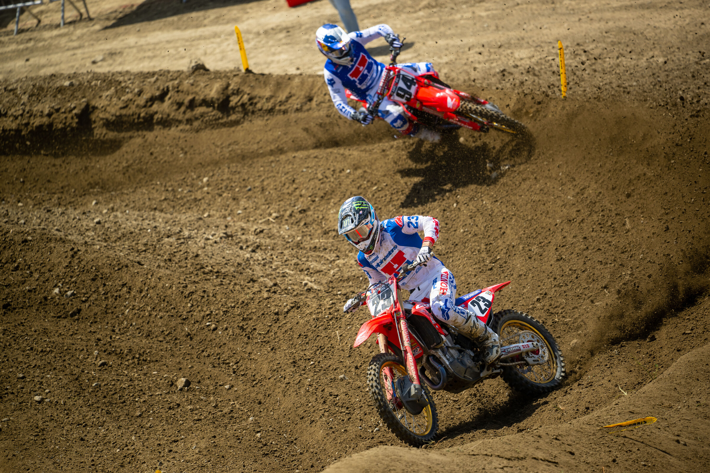 Sexton leads Roczen Fox Raceway 1.