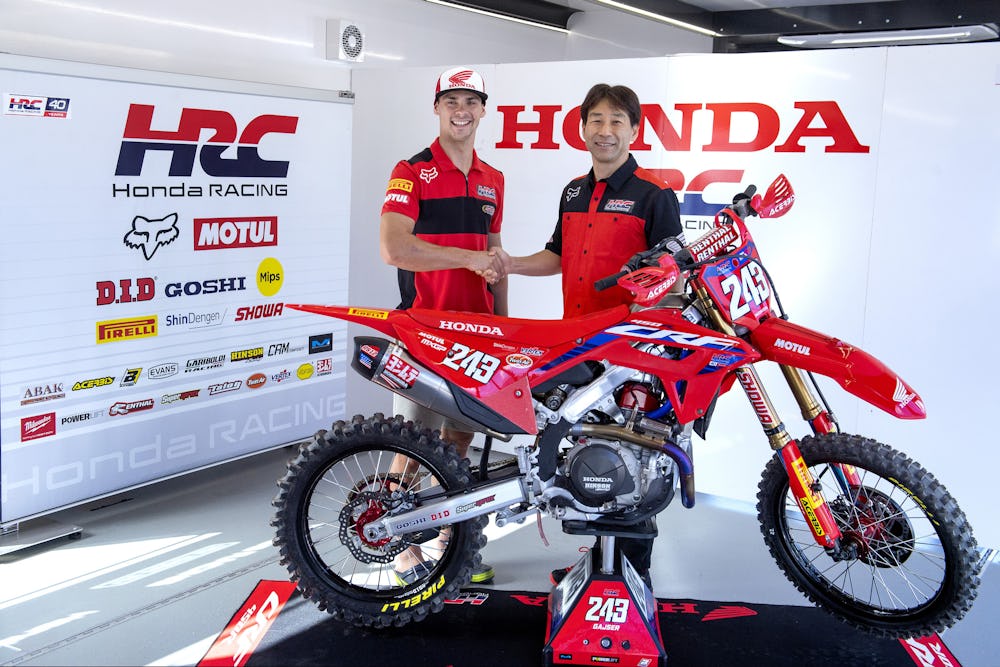 Le Honda HRC signe des contrats de plusieurs années avec Tim Gajser et Rubén Fernández.