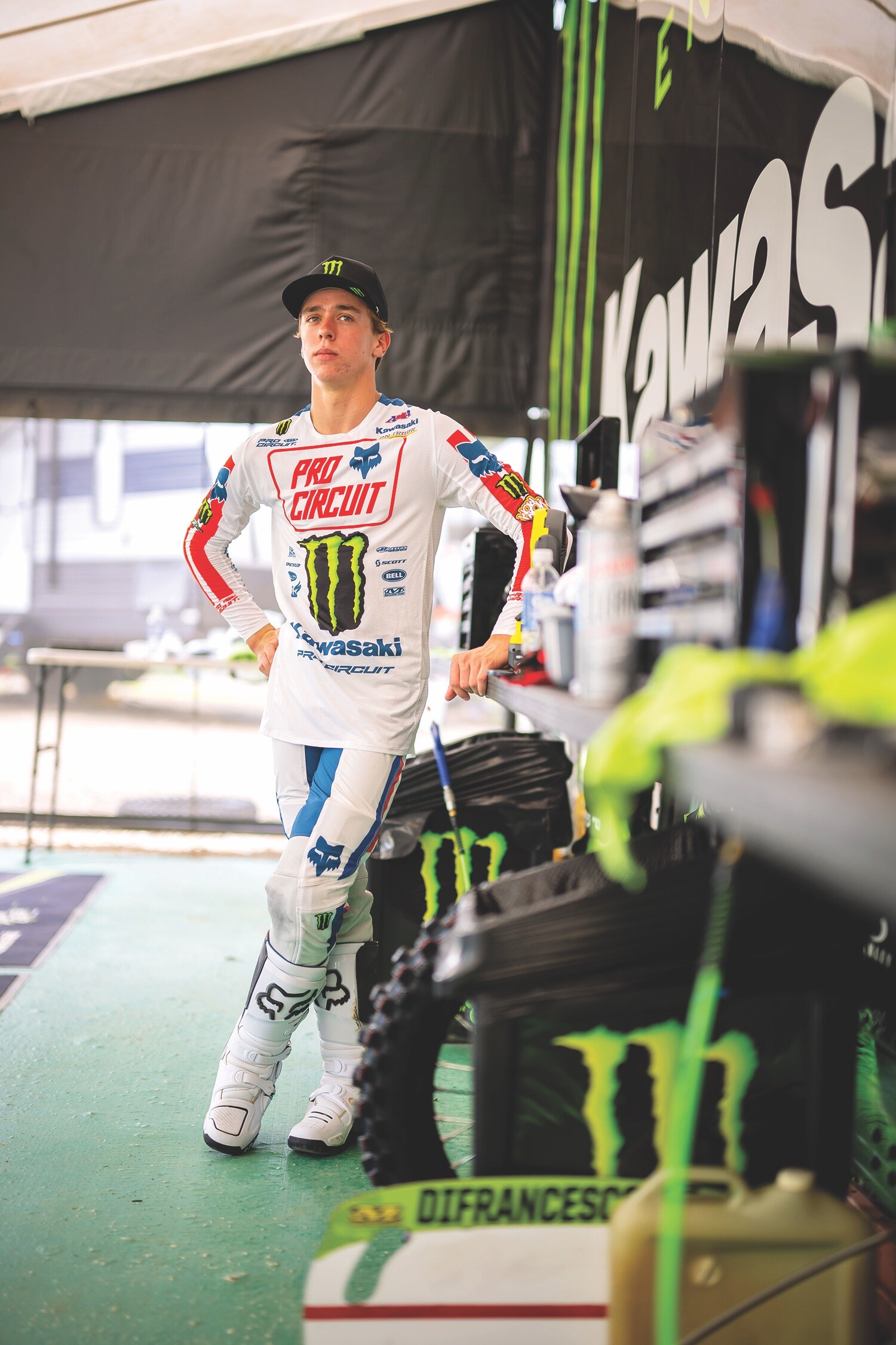 Loretta Lynn Plays the Hits - November 2022 - Racer X Magazine Loretta Lynn Plays the Hits - November 2022 - Racer X Magazine