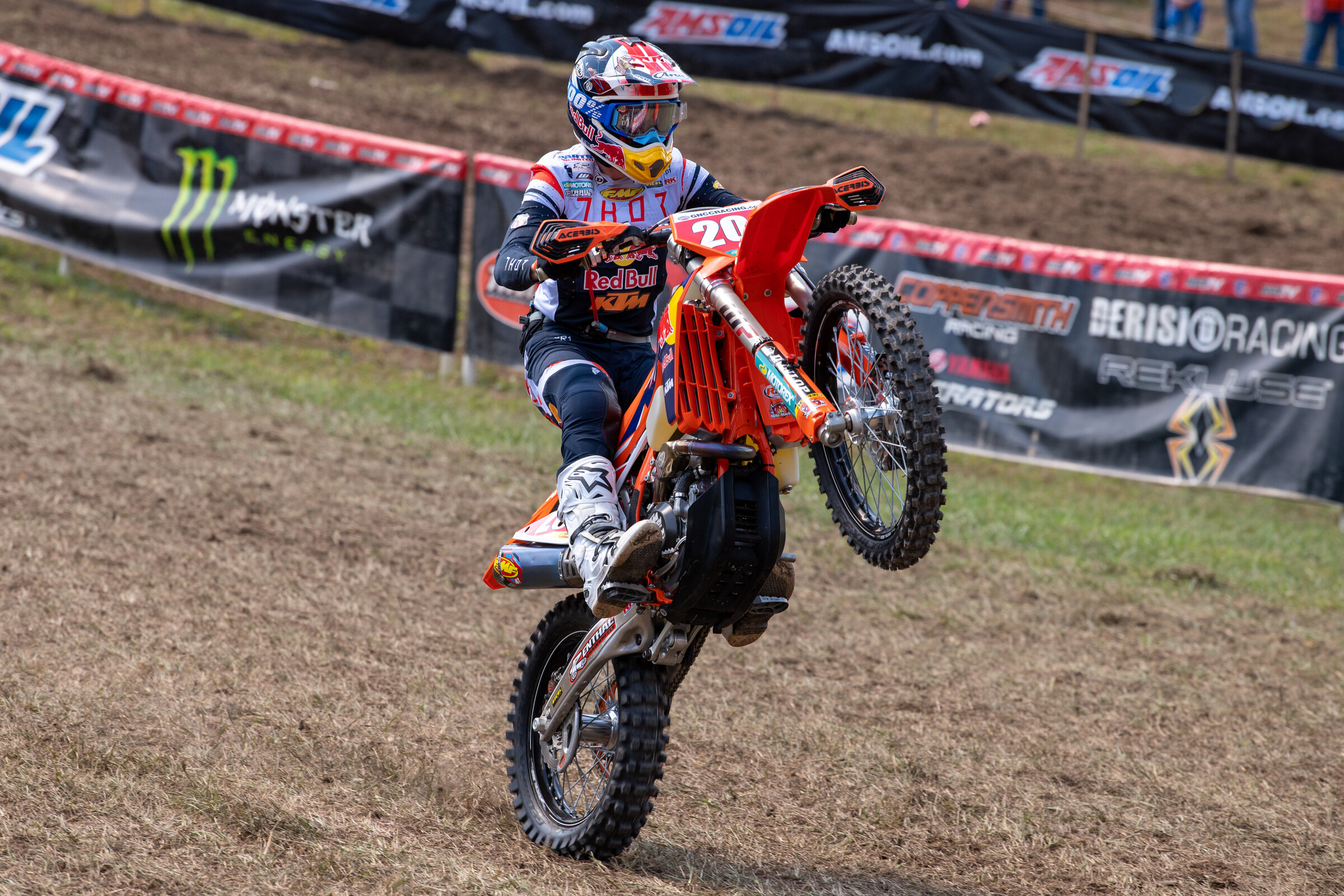 RICKY RUSSELL VENCE A CORRIDA FINAL DA GNCC PARA 2022 - Revista