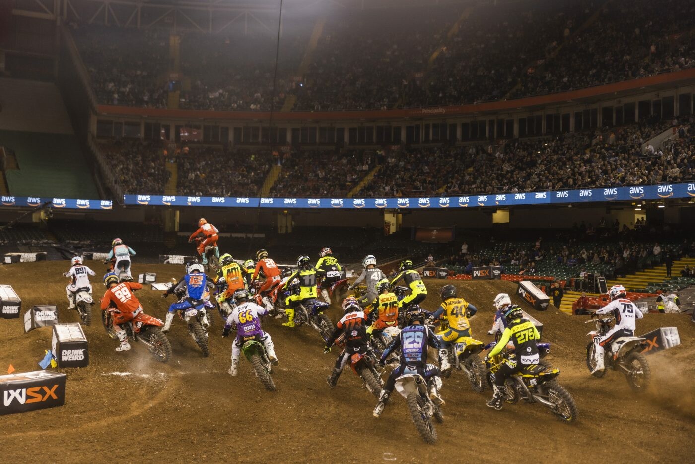 Phil Nicoletti #715 buried off of the start.