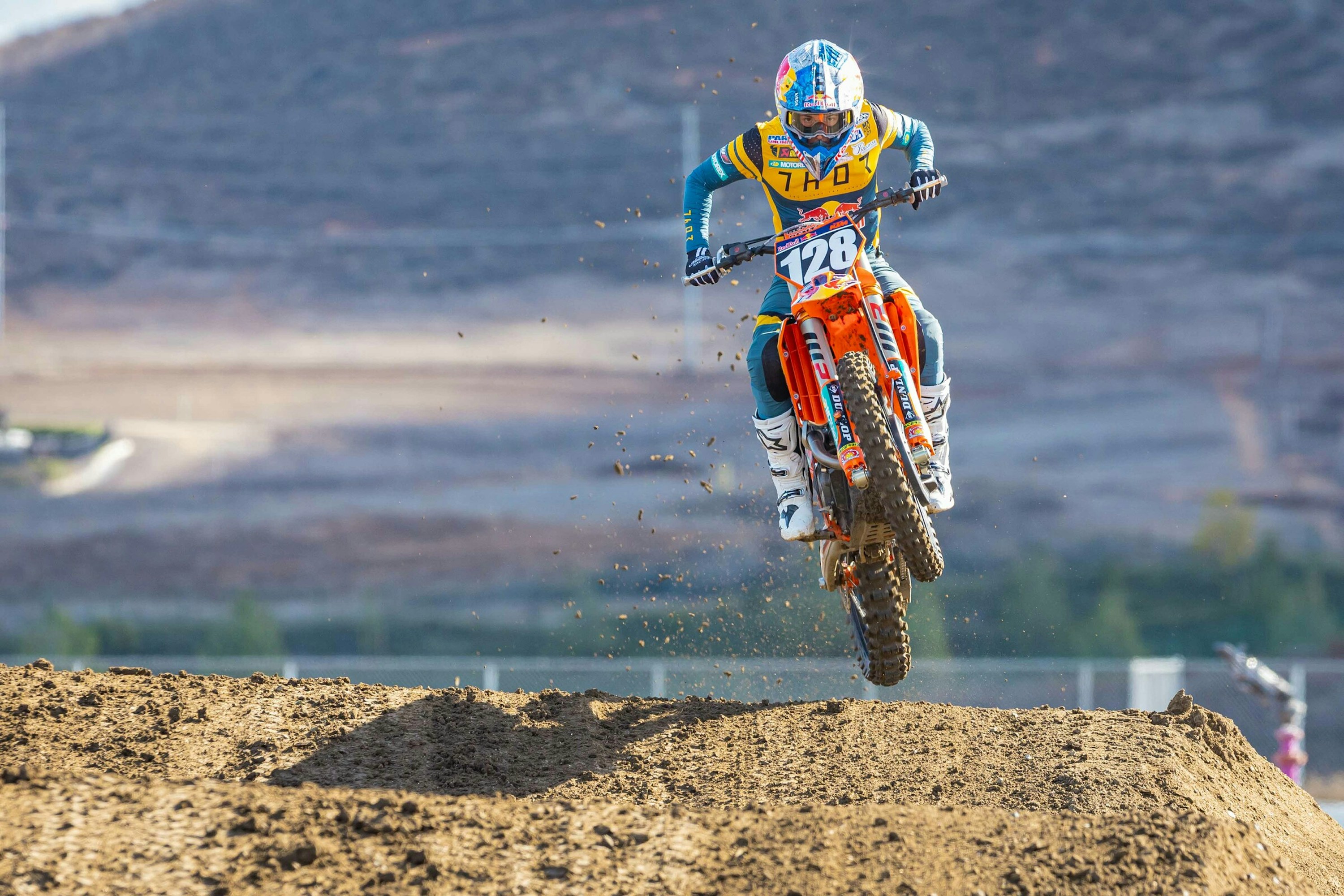 First Look at Tom Vialle Riding Supercross in the USA - Racer X
