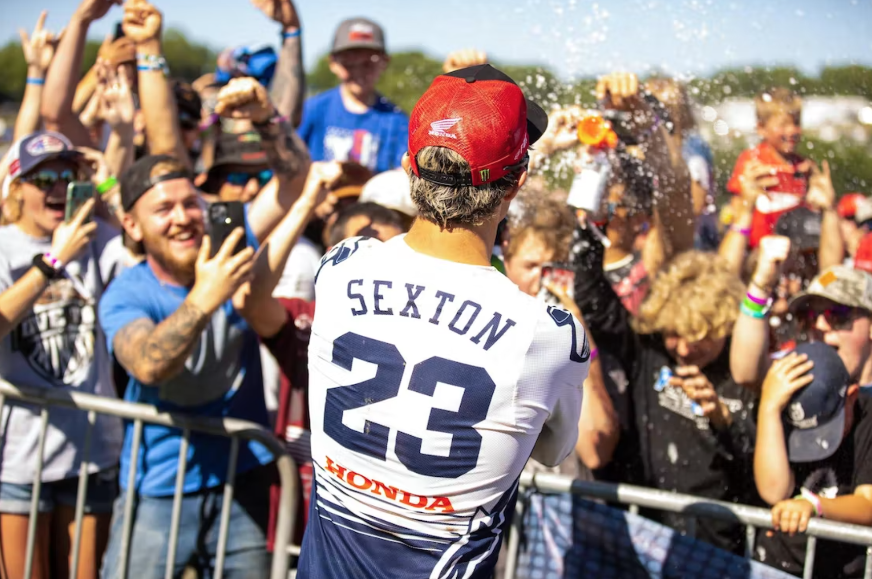 No other motorsport gets fans close to the action and the athletes quite like the AMA Pro Motocross Championship.