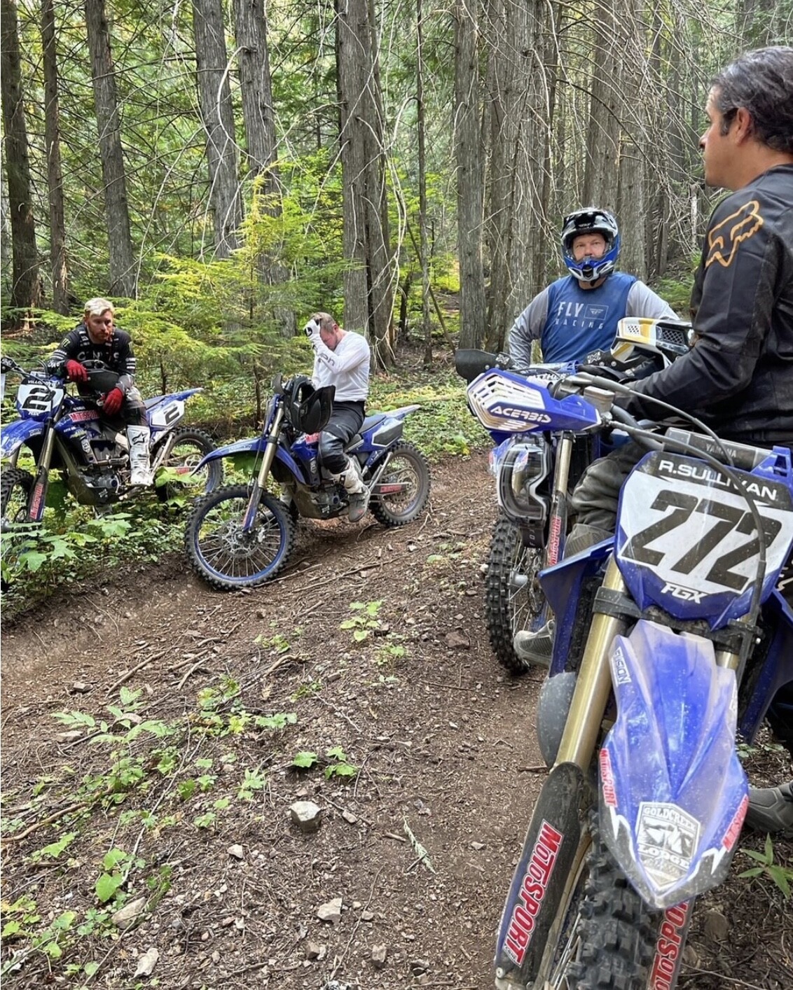 Rory Sullivan giving the boys some off-road pointers.