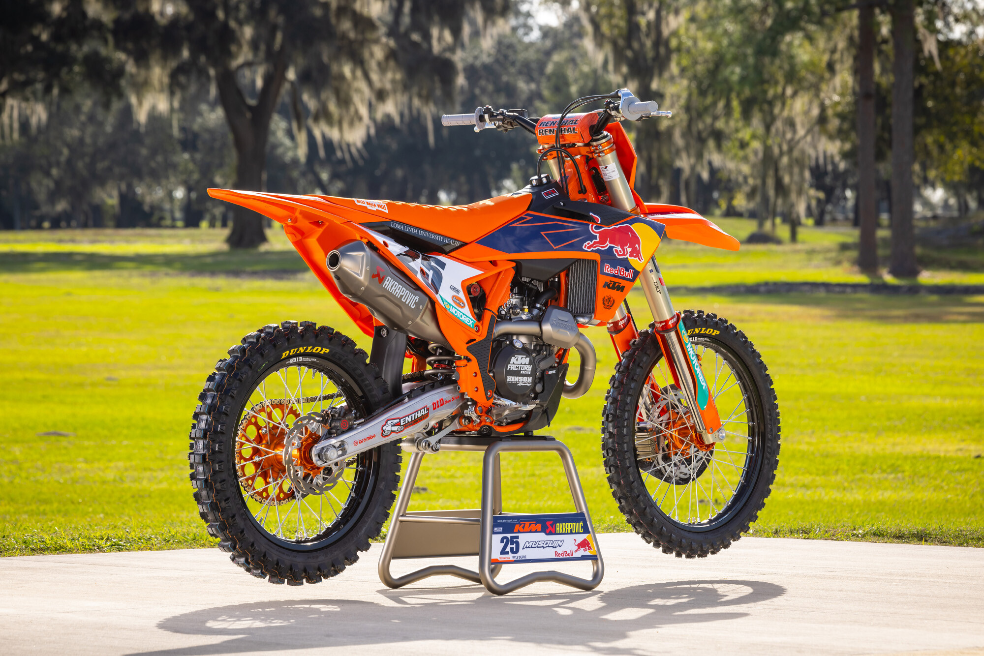 #25 Marvin Musquin's 2023 KTM 450 SX-F race machine.