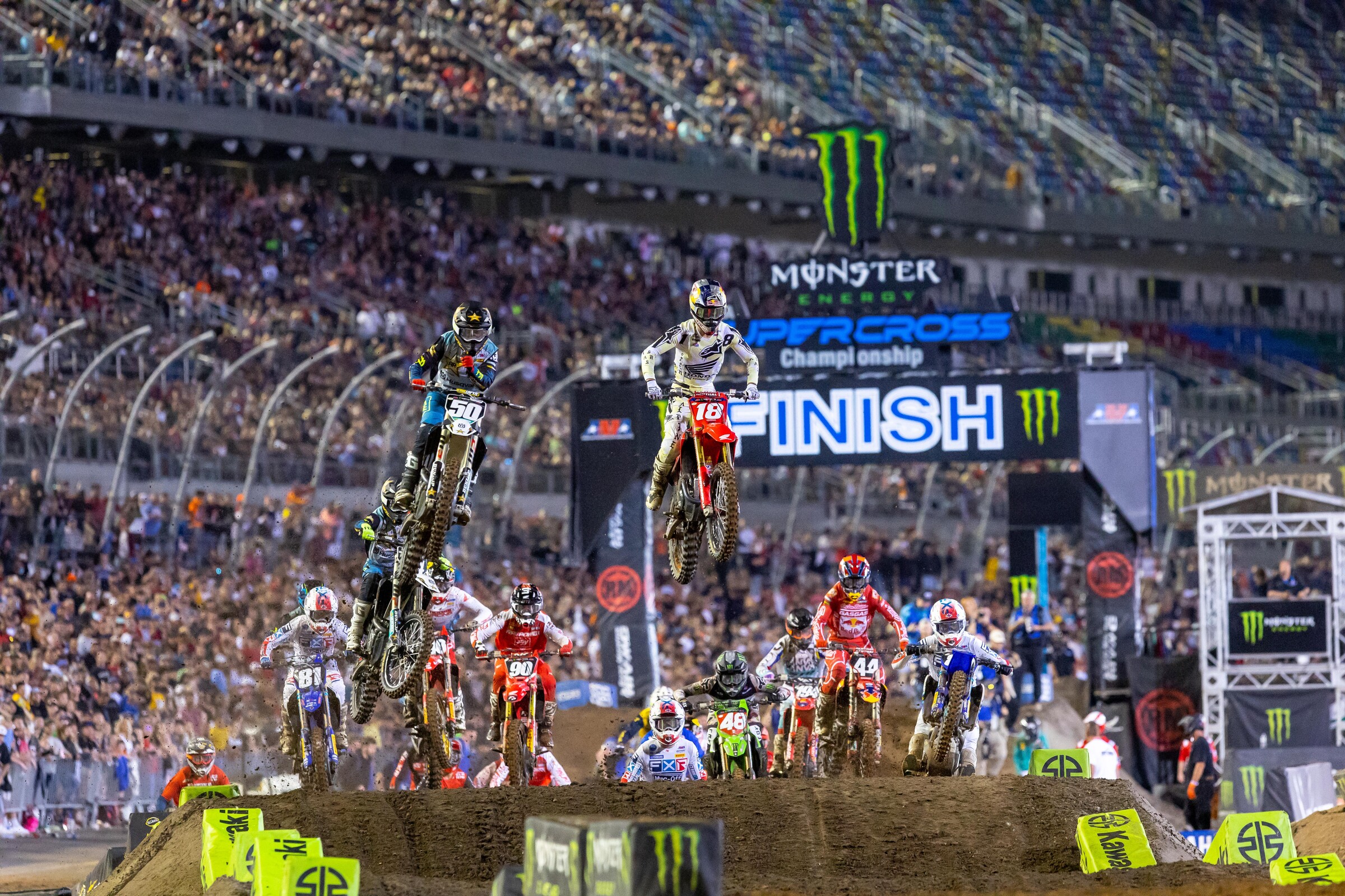 Supercross, Pro Motocross Finalize 2024 Schedules SPEED, 51% OFF