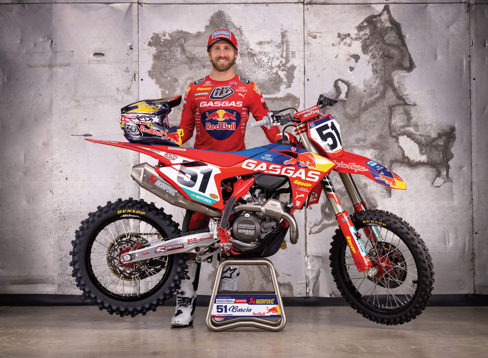 #51 Justin Barcia
