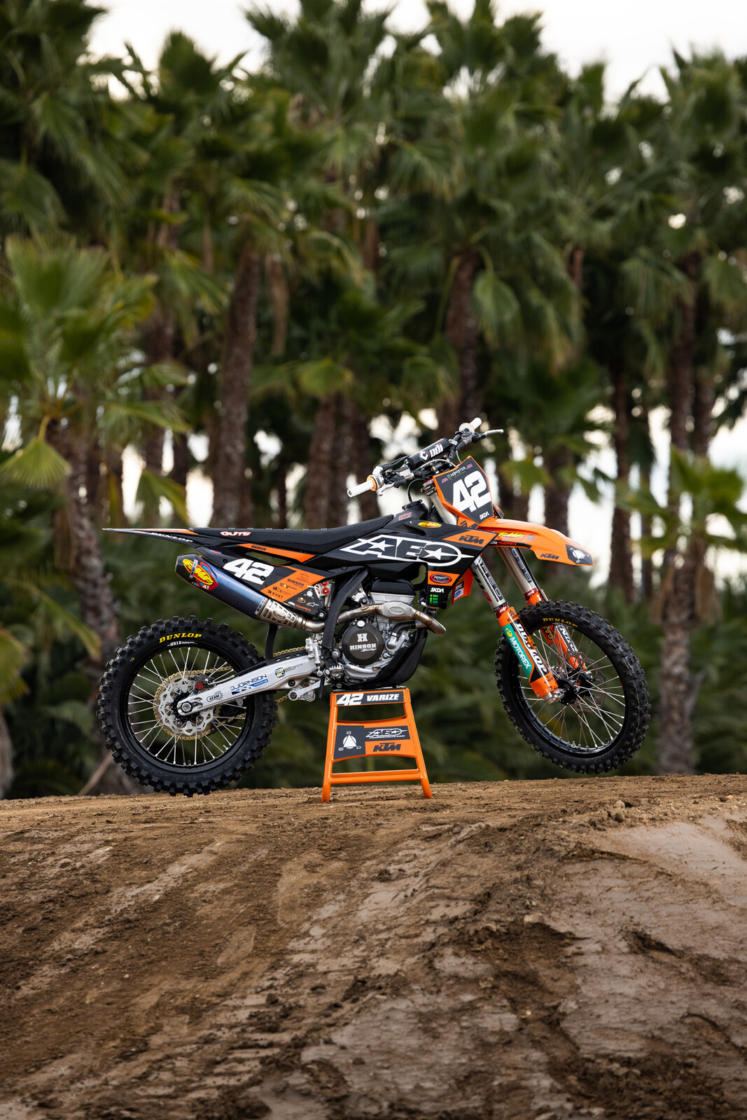 #42 Joshua Varize’s 2023 KTM 250 SX-F race bike.
