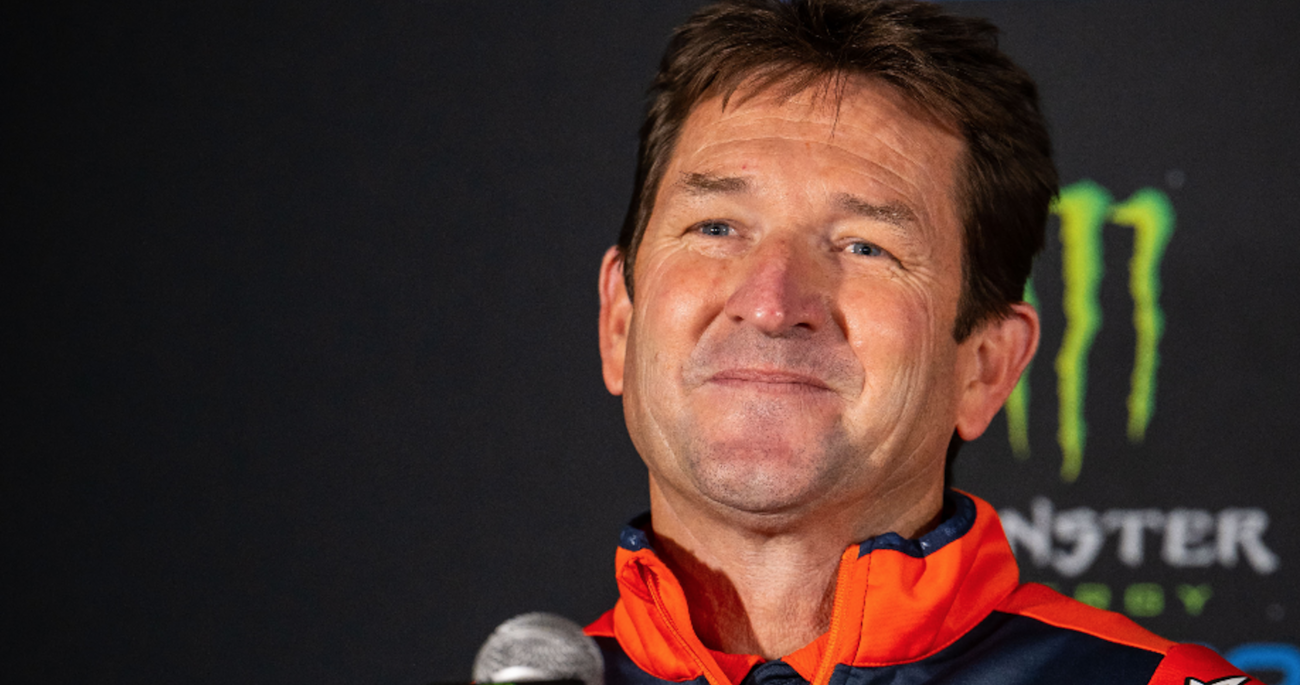 Ian Harrison on KTM Riders at 2023 Anaheim 1 SX, Changes to Bikes - Racer X