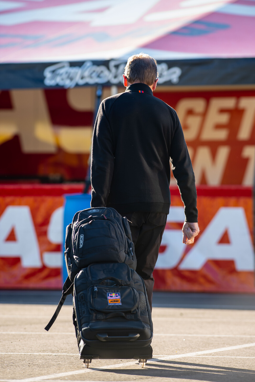 Will Roger De Coster turn his back on Maximum Vohland?