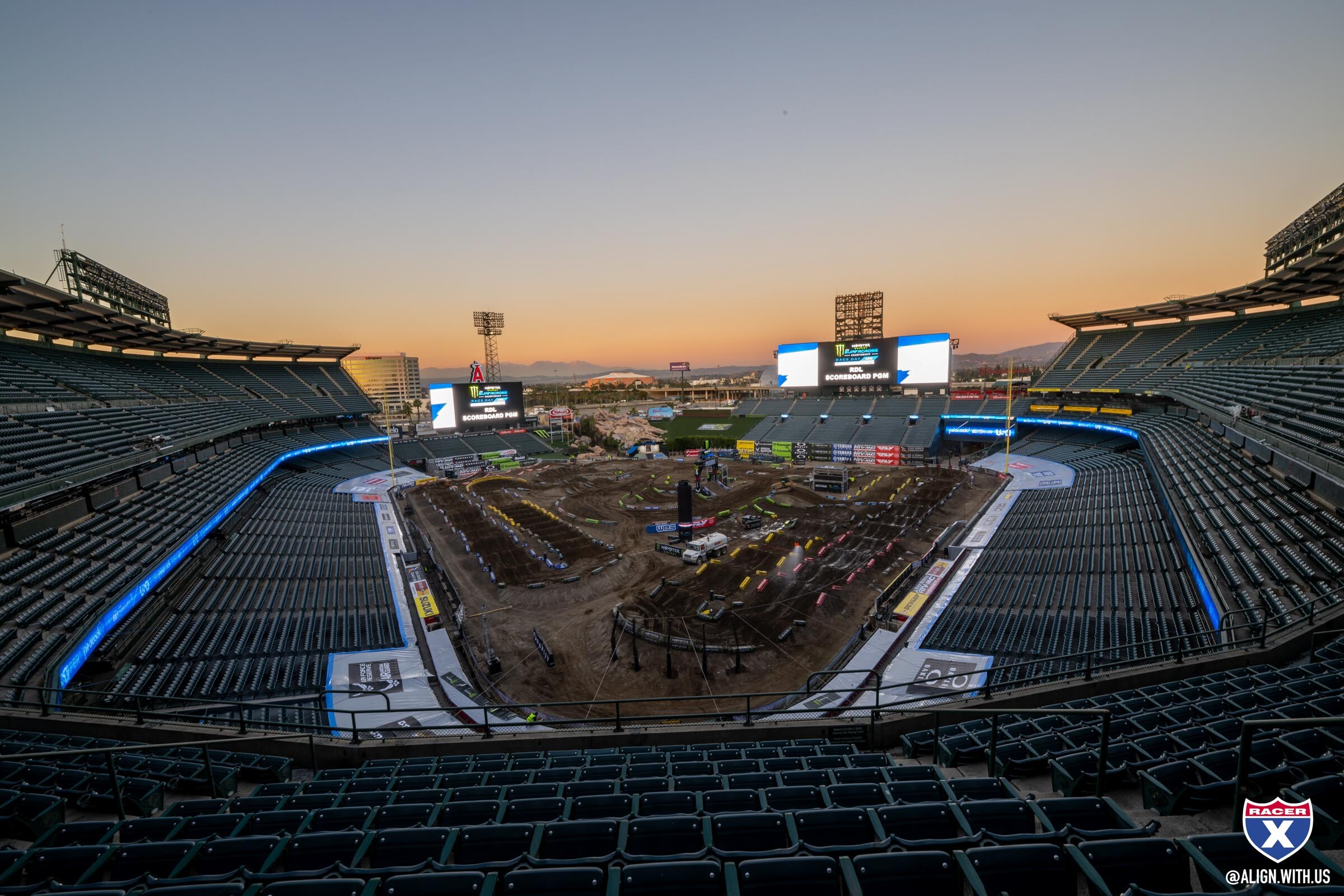 2023_SAN_DIEGO_SX_ALIGN_MEDIA_X_RACER_X_002