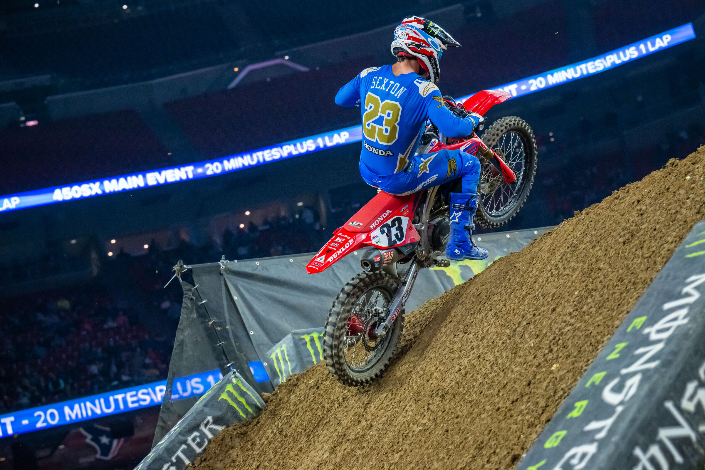 Chase Sexton finished second and sits seven points behind Eli Tomac.
