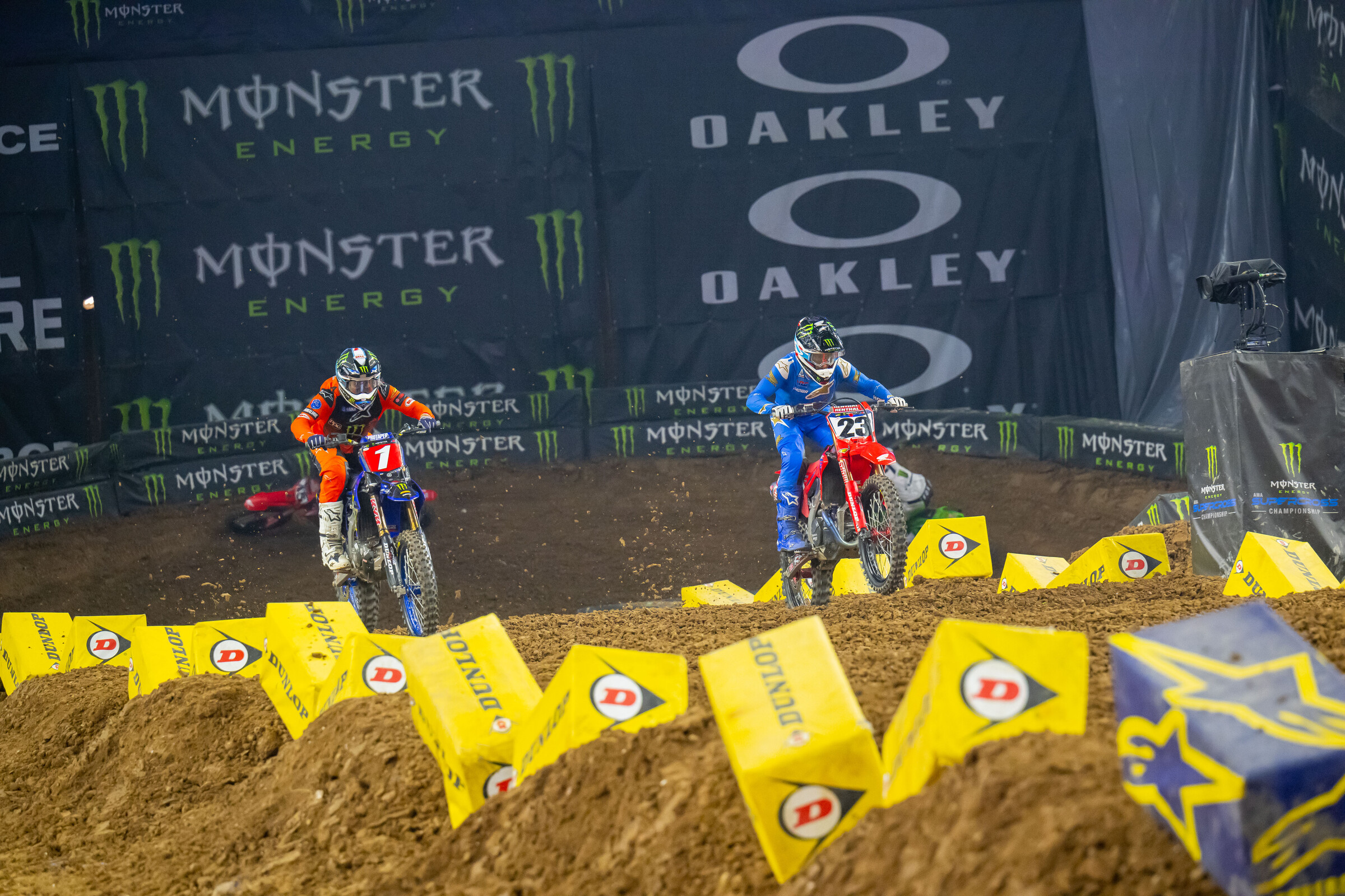 Are Eli Tomac and Chase Sexton once again setting themselves apart from the rest of the field? 