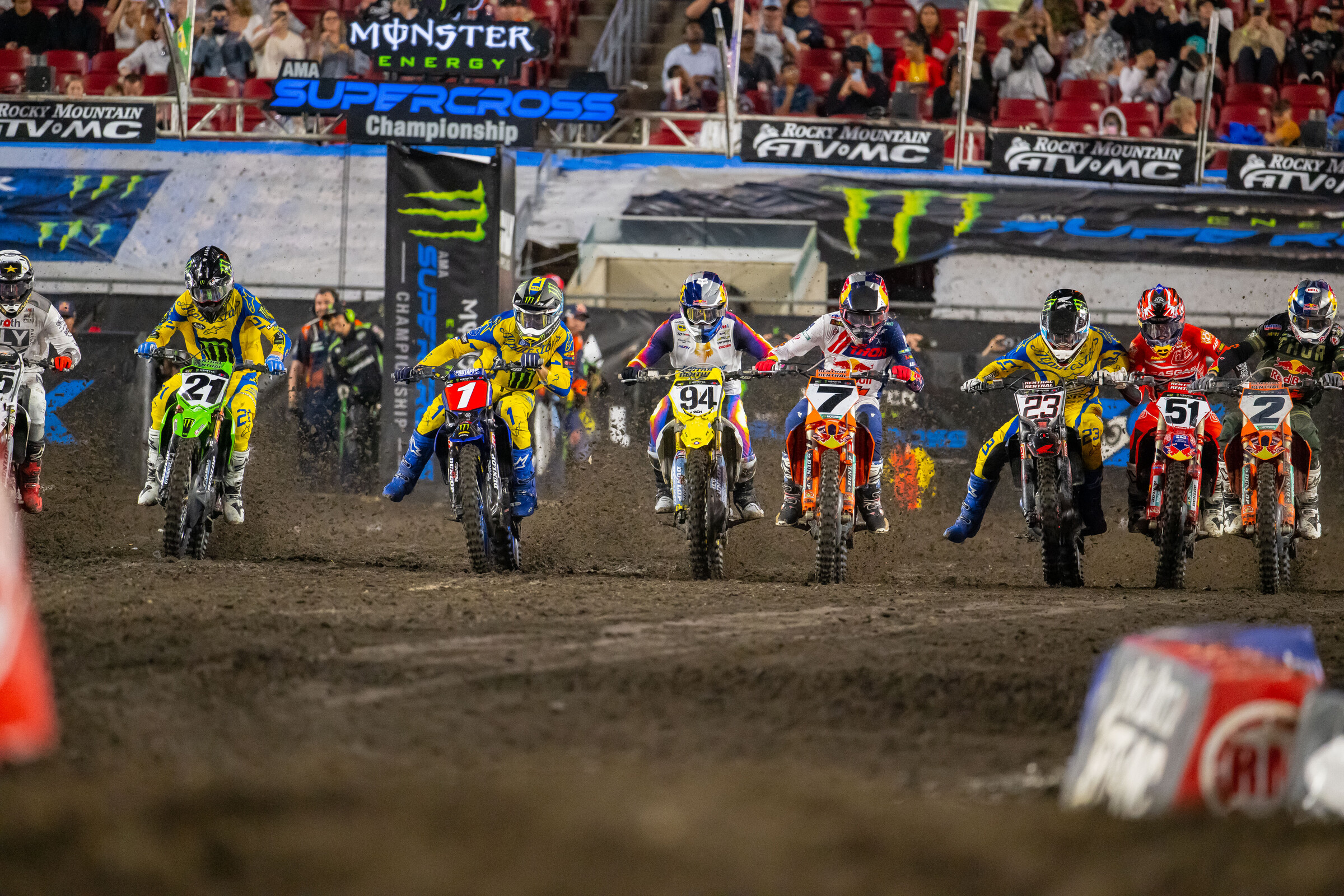 The 450SX main event out of the gates...