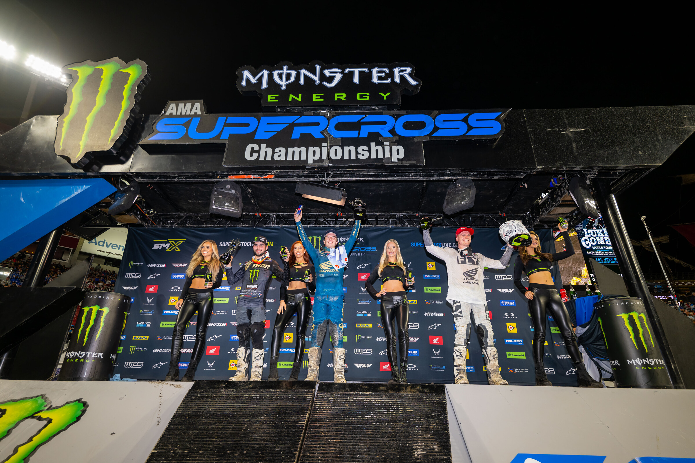 The 250SX main event podium.