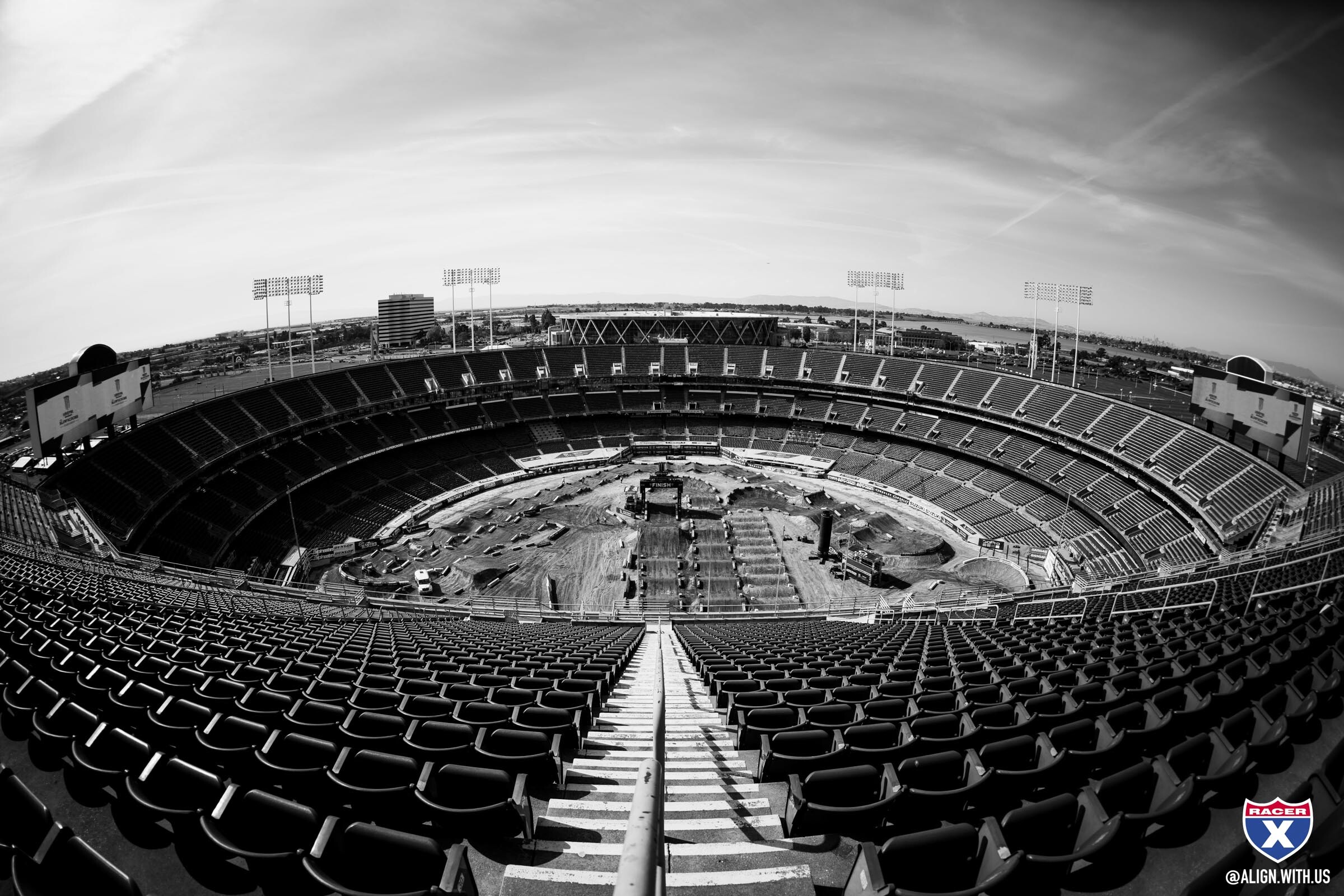 2023_OAKLAND_SX_ALIGN_MEDIA_X_RACER_X_001