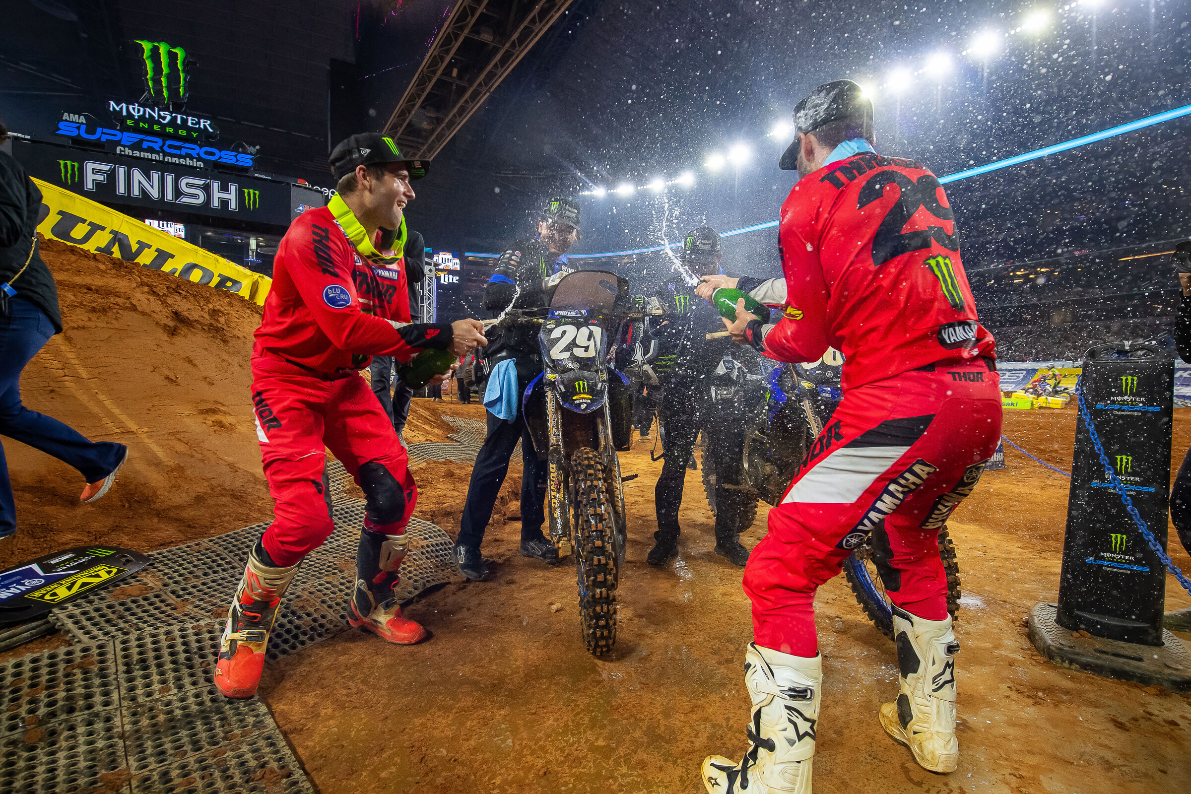 Nate Thrasher on Racing with a Torn ACL - Racer X