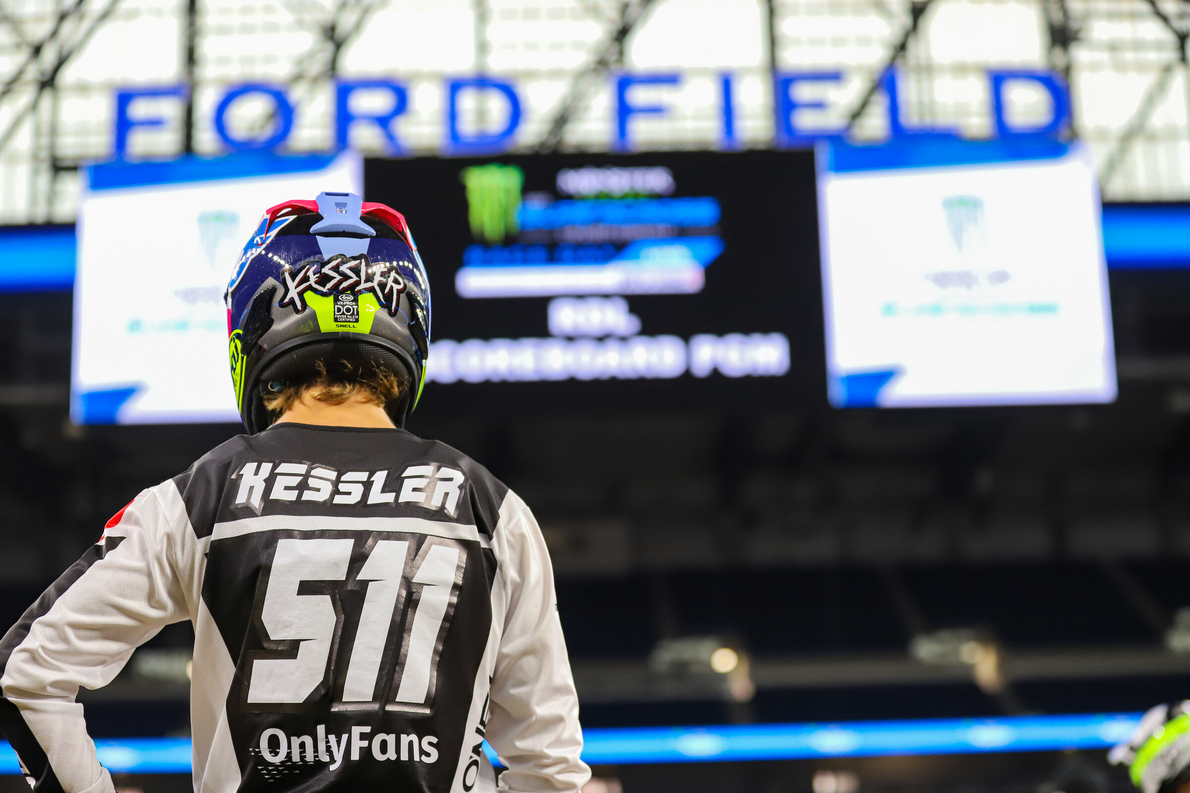 Kendra - Detroit Misc SX23 IMG_7207