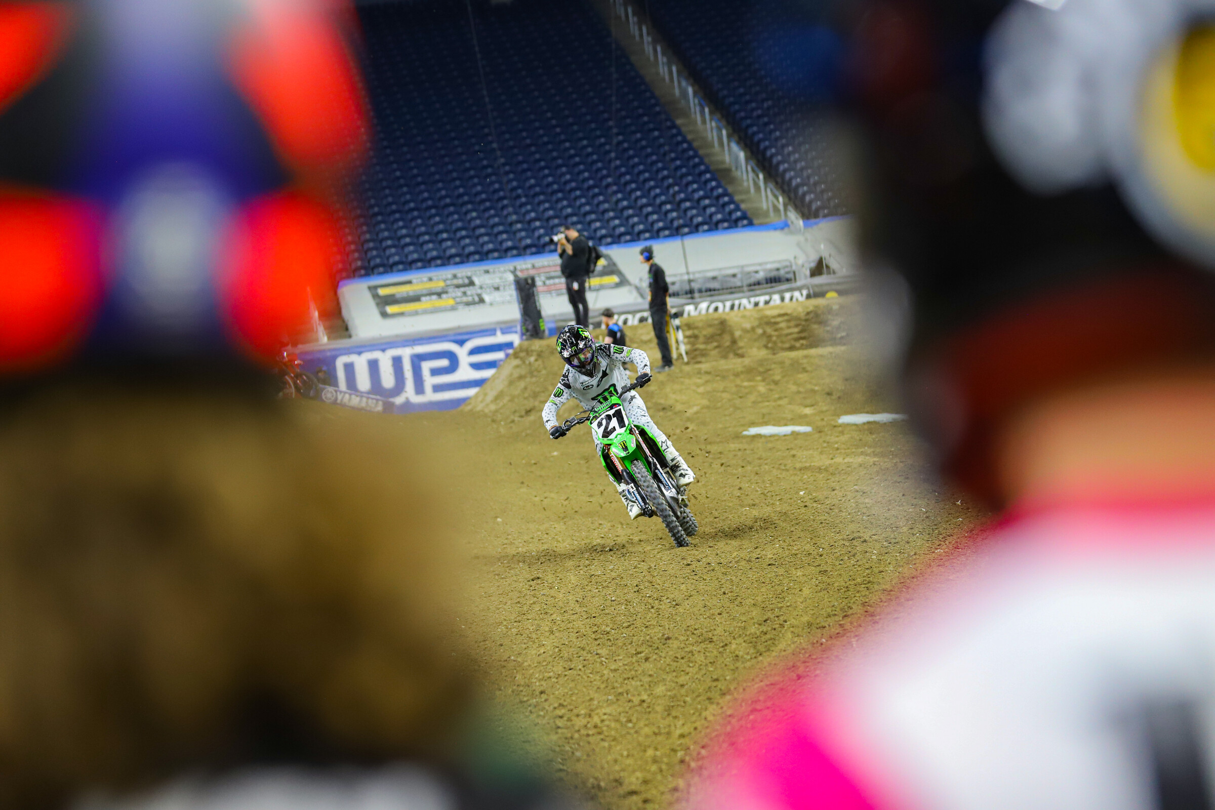 Kendra - Detroit Misc SX23 IMG_7217