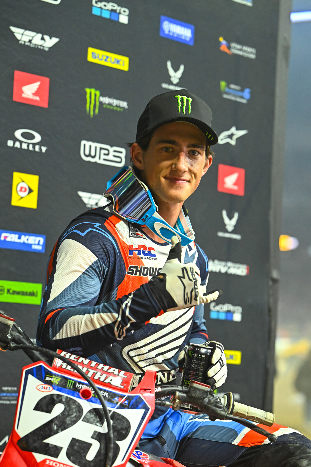 Fastest qualifier: CheckHeat race winner: CheckMain event winner: ?