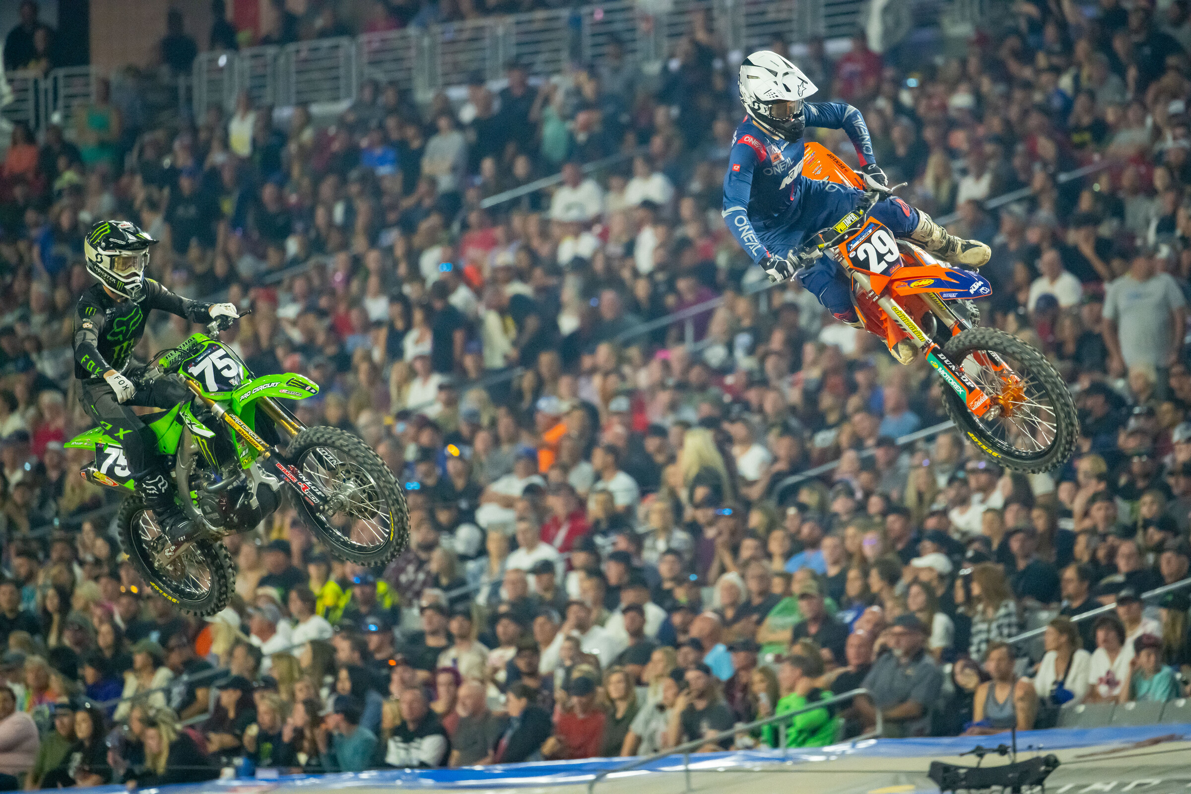 Julien Beaumer (29) was nearly flawless on the high-speed Supercross track. Ryder DiFrancesco (75) kept the pressure on throughout the race.