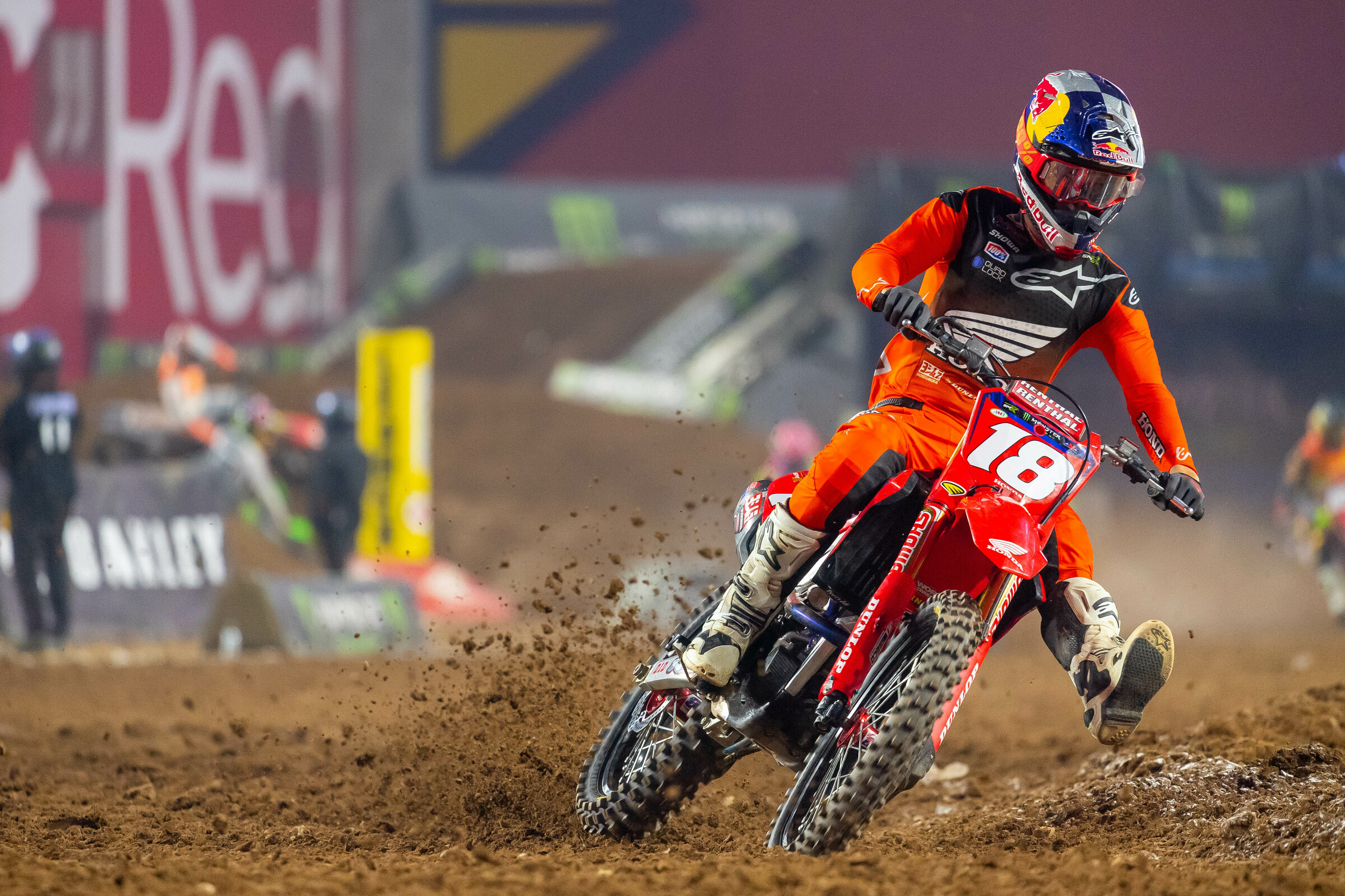 Jett Lawrence Lifts The Triple Crown Curse, Wins Glendale SX - Racer X