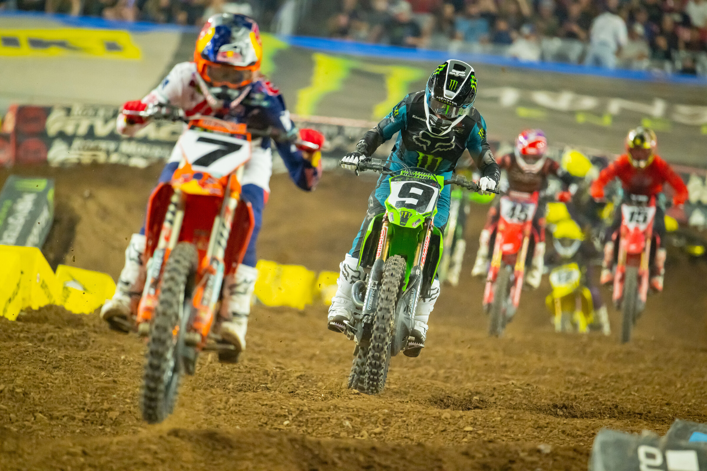 Aaron Plessinger leads Adam Cianciarulo through the whoops. 