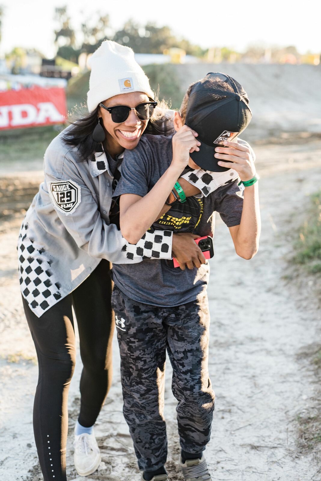 Gauge andJaci Brown - Mini O's