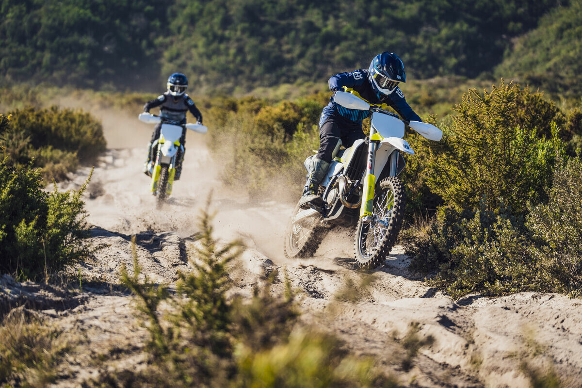 131811_TX 300_FX 450 2024