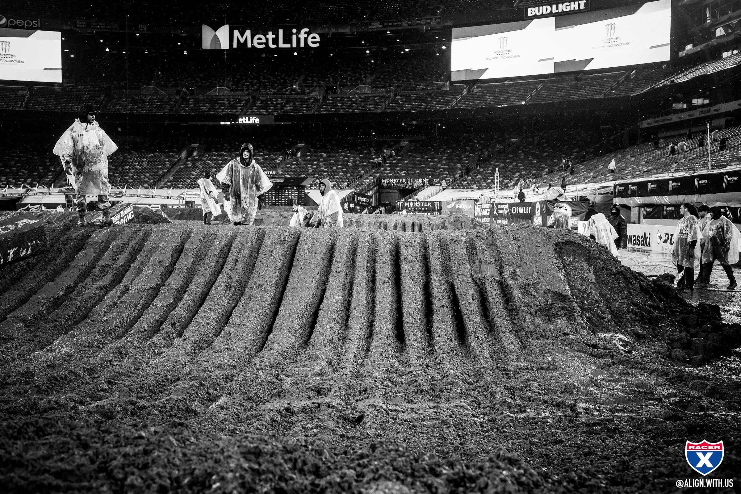 2023_EAST_RUTHERFORD_SX_ALIGN_MEDIA_X_RACER_X_125