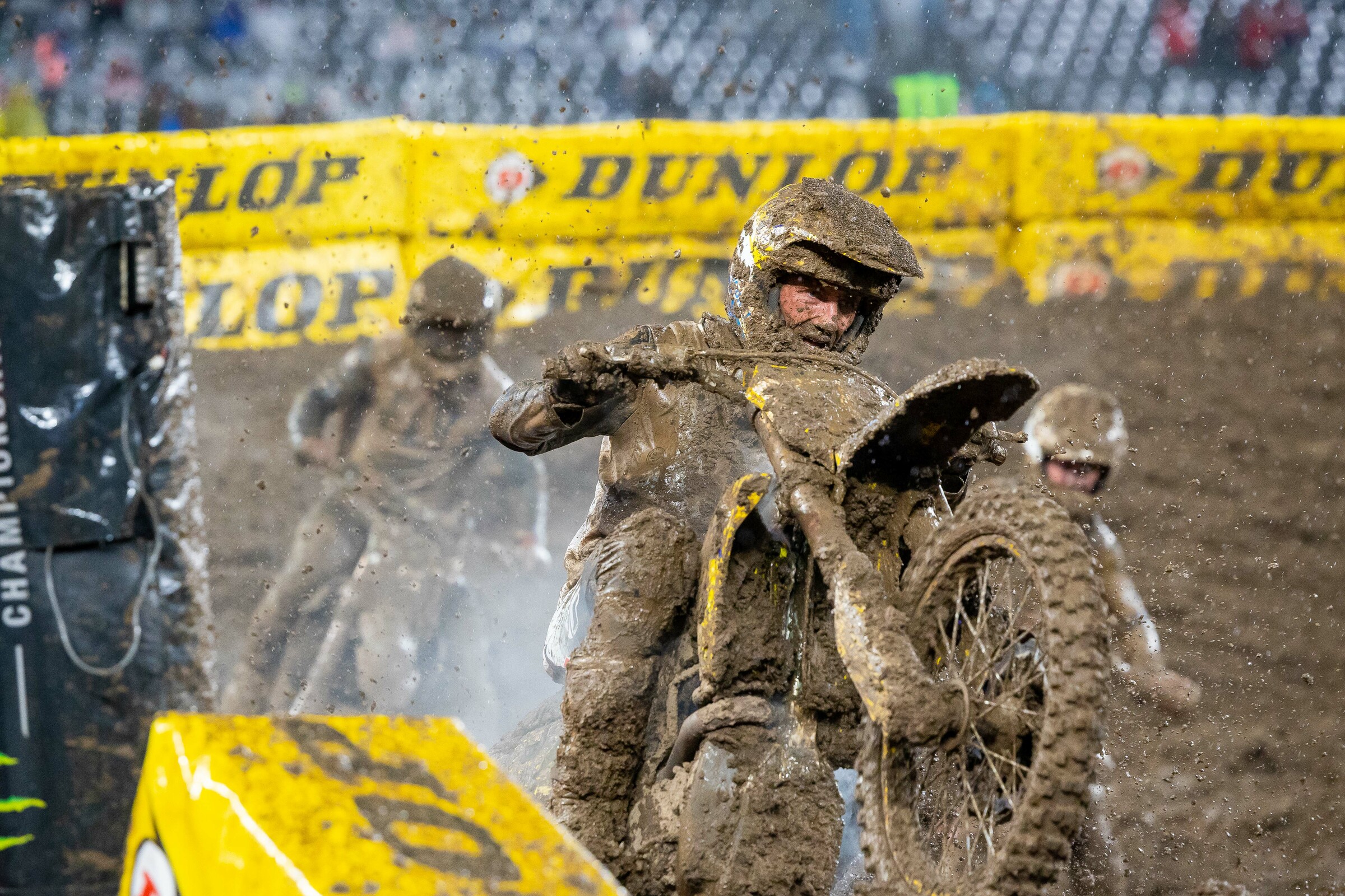 Photo Gallery from 2023 East Rutherford Supercross - Racer X