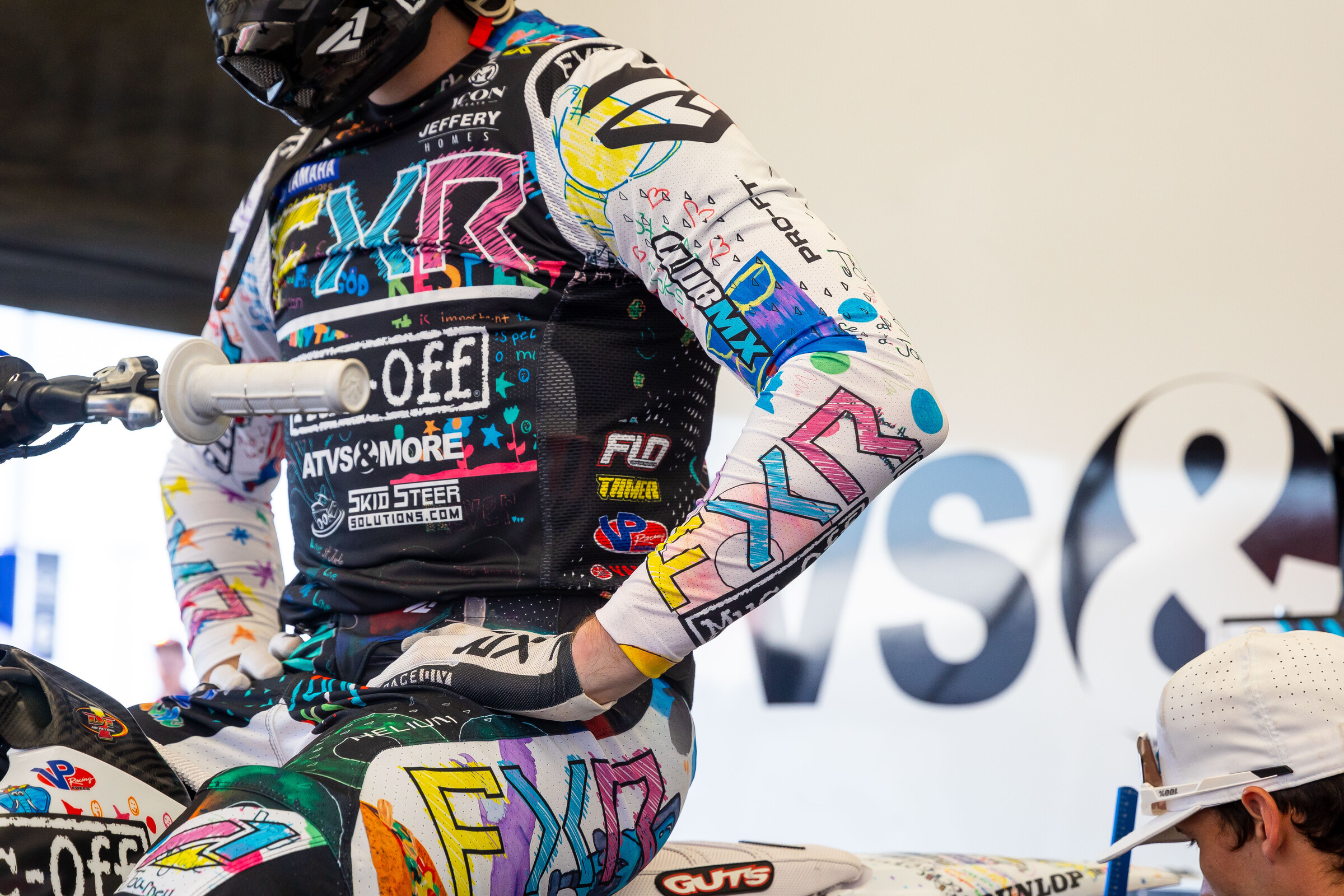 Enzo Lopes' FXR gear.