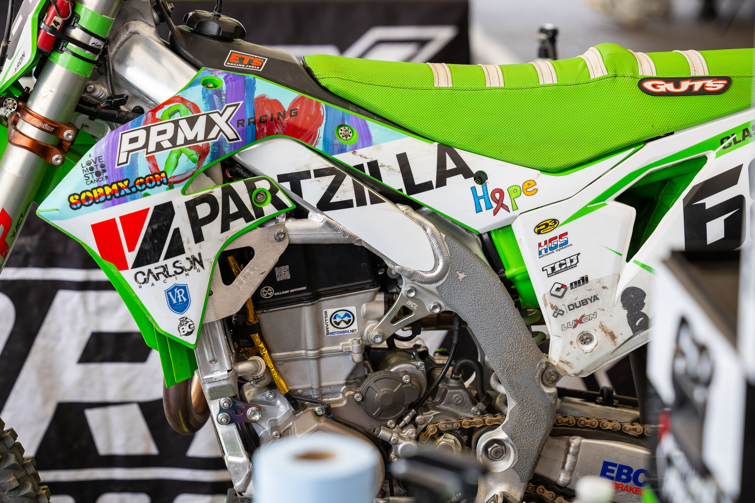 Partzilla PRMX Racing Kawasaki's bikes.