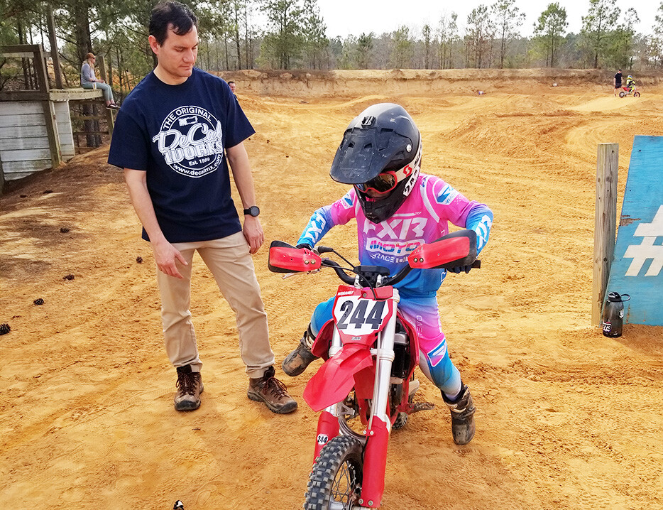 Jason Weigandt channels his inner Tony Alessi as Lane learns using a clutch.