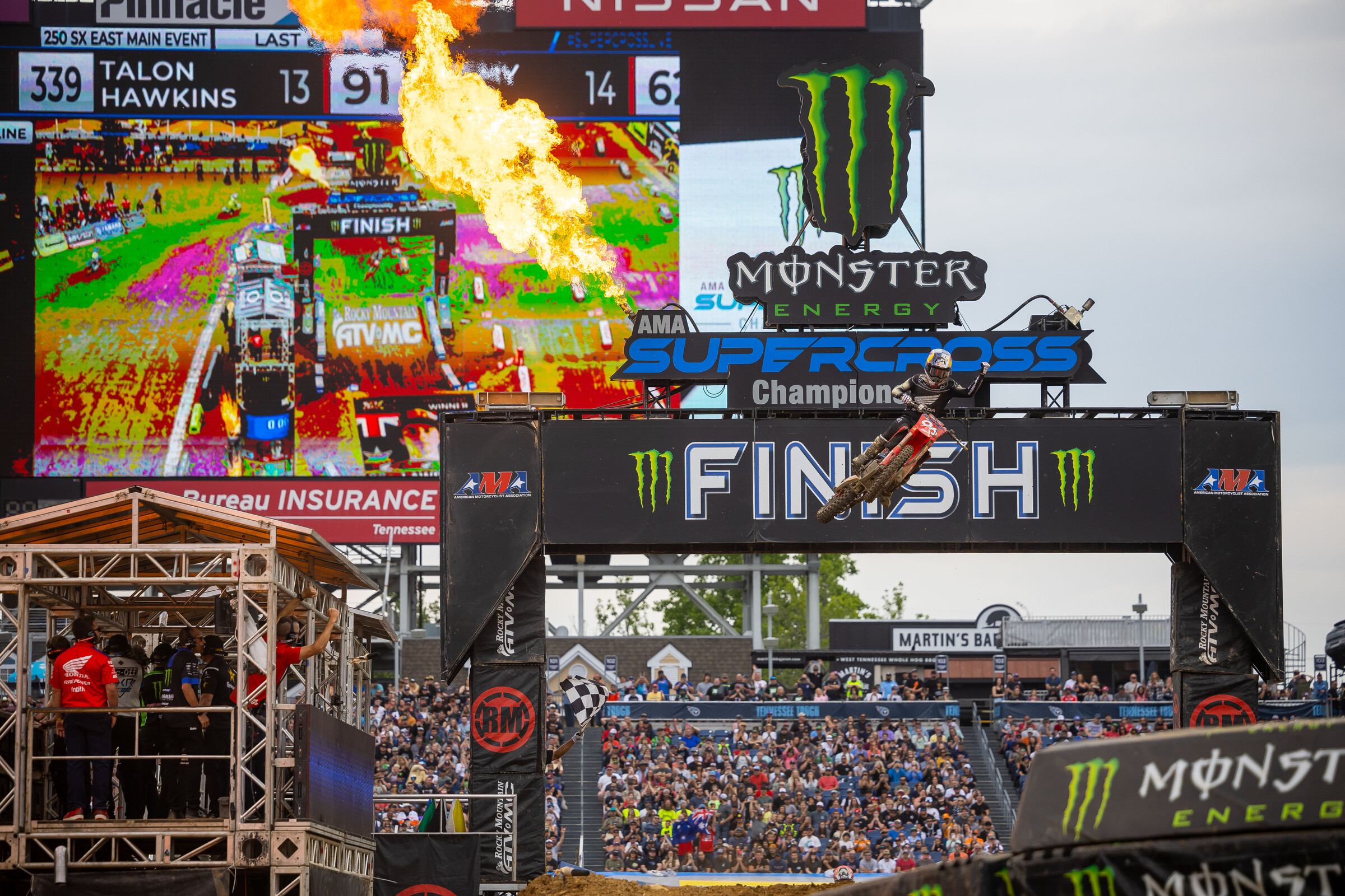 Hunter Lawrence (Honda) claimed his seventh 250SX main event win of the 2023 season.