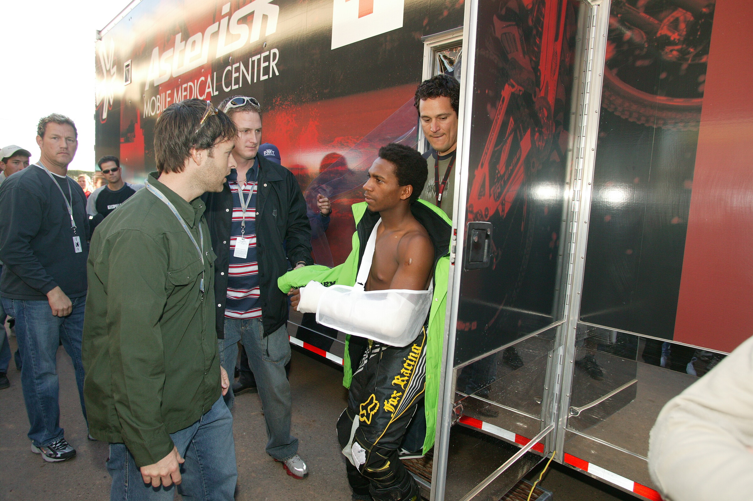 James Stewart with his broken arm in 2005.
