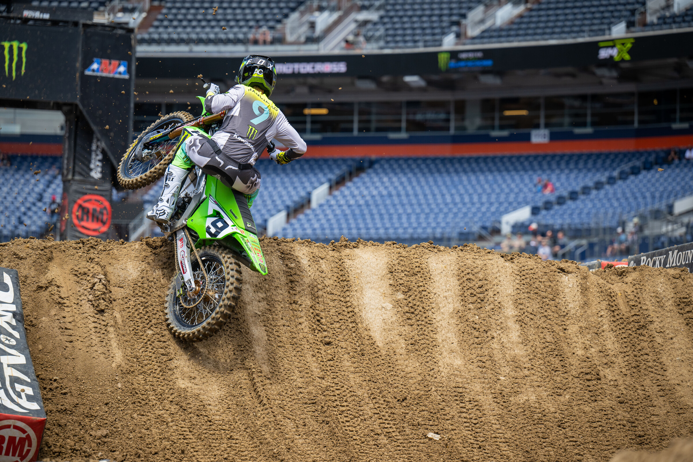 Adam Cianciarulo on the wall jump.