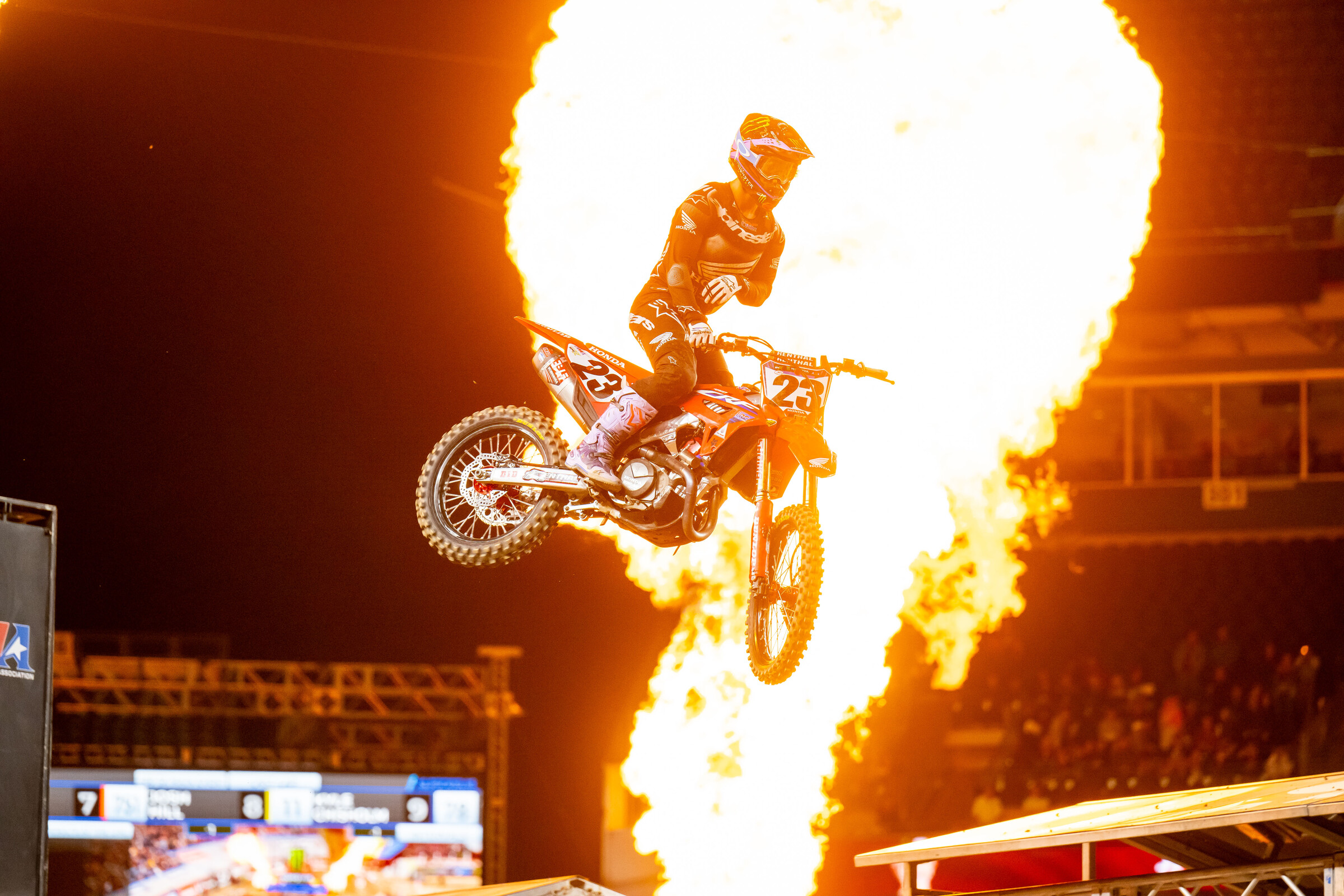Chase Sexton (Honda) claimed his fifth career 450SX main event win of the 2023 season.