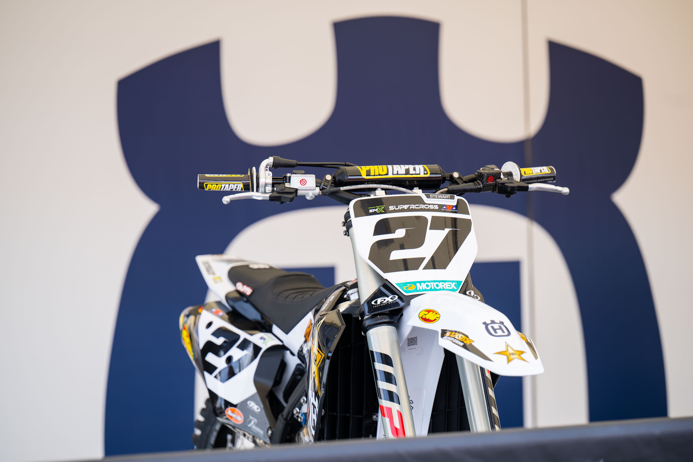 Malcolm Stewart only made two 450SX main event starts in 223 before a knee injury sidelined him for the remainder of the calendar year. He will be back with the Rockstar Energy Husqvarna team for the second year in 2024.