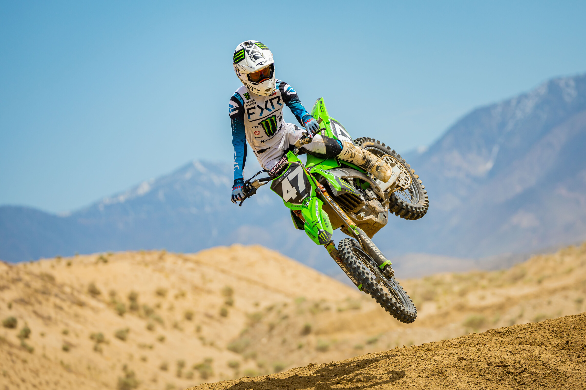 Racer X Films: New Dunlop MX34 Tire Intro