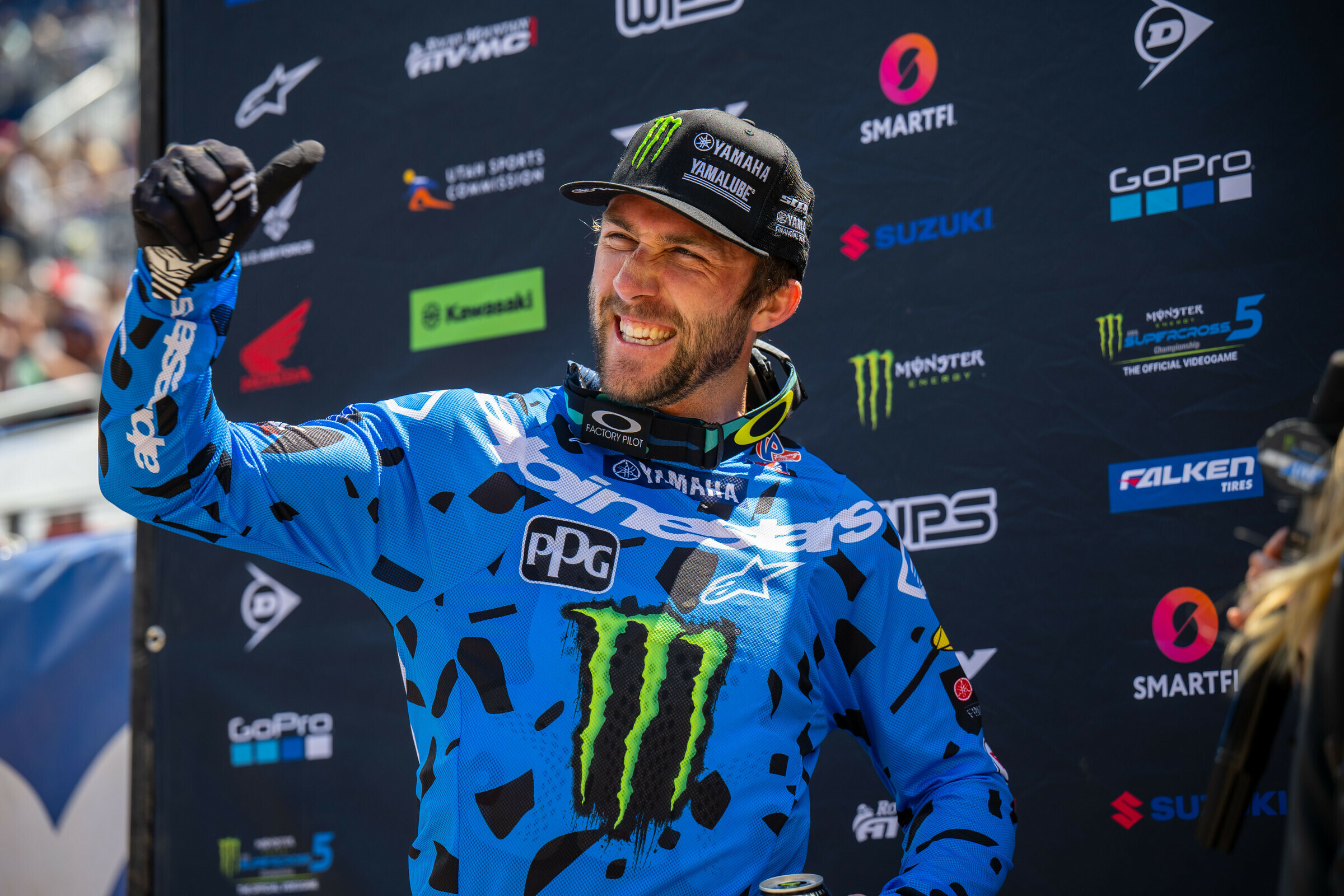 Tomac at the 2022 Denver Supercross when he claimed the 2022 450SX title one round early.