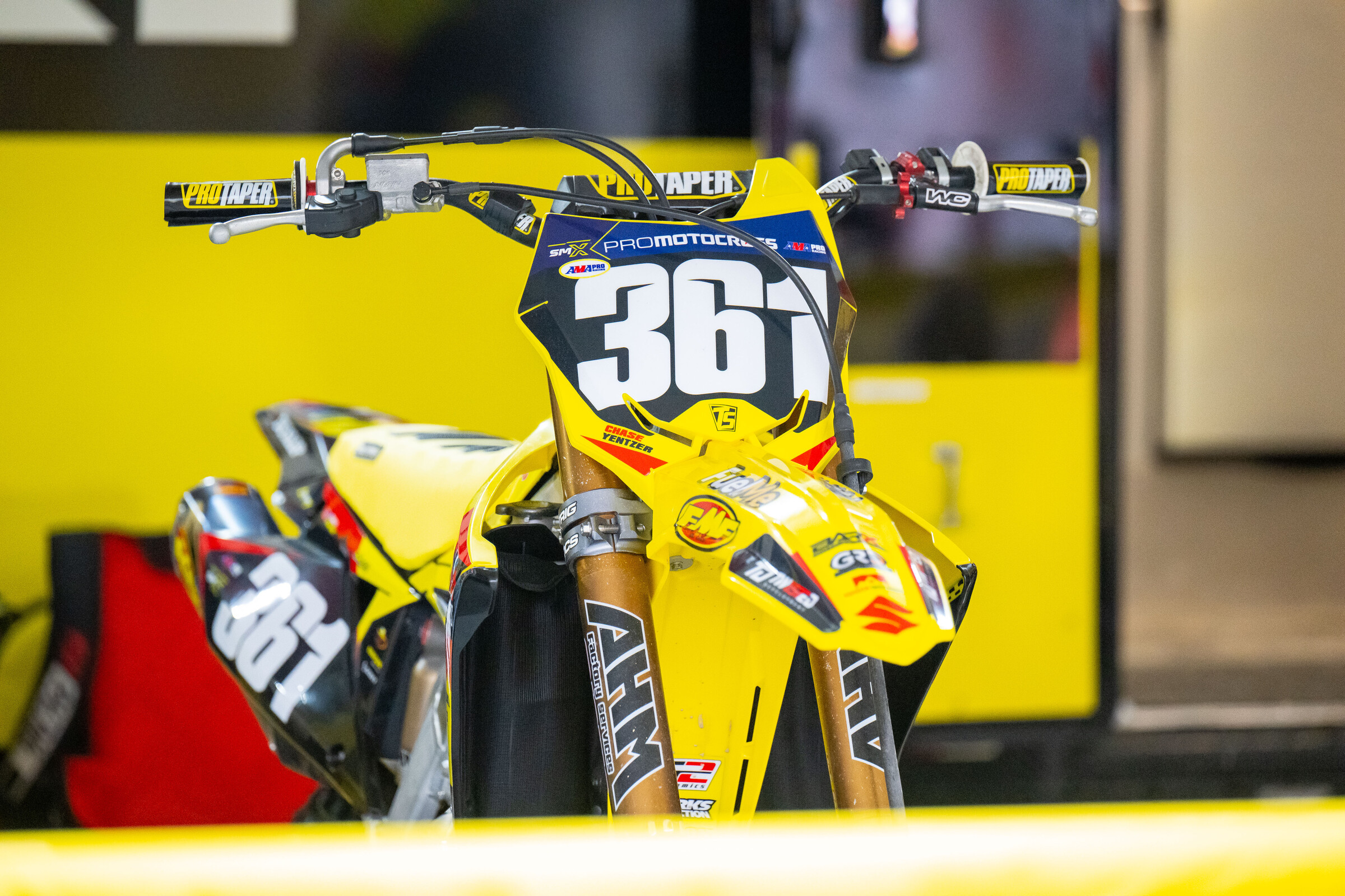 Chase Yentzer's Suzuki RM-Z250 race machine.